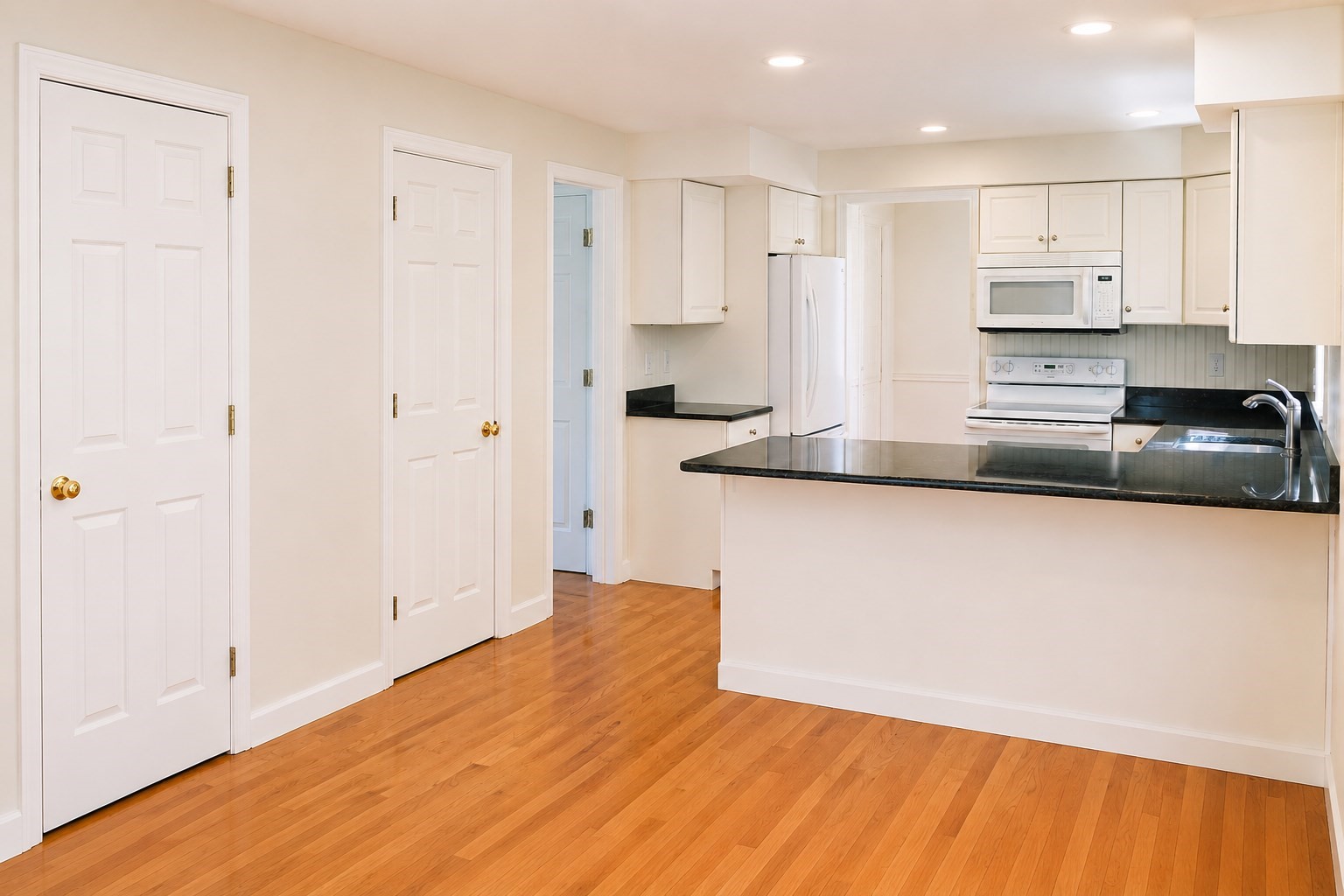 8 Baker Avenue Property Photo 2