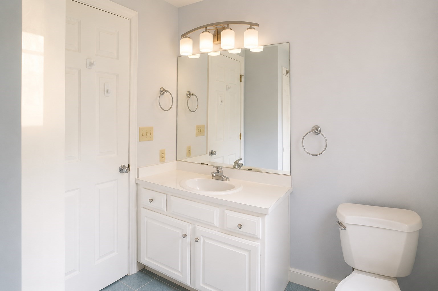 8 Baker Avenue Property Photo 12