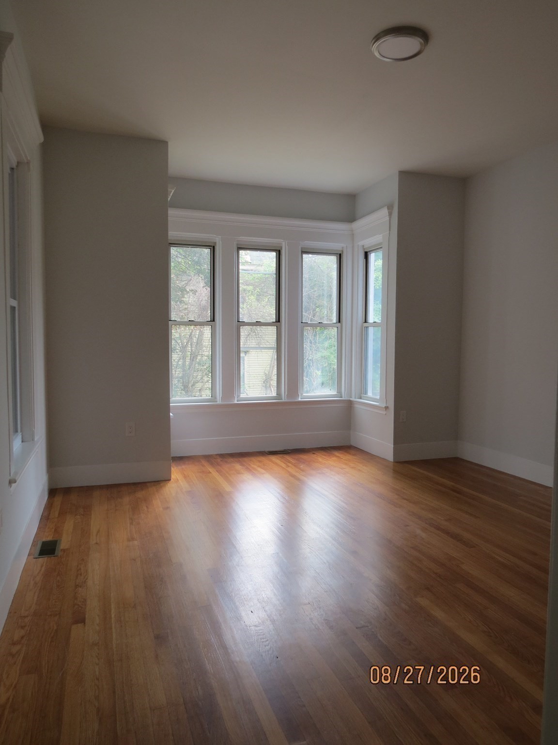 51 Grove Avenue Property Photo 15