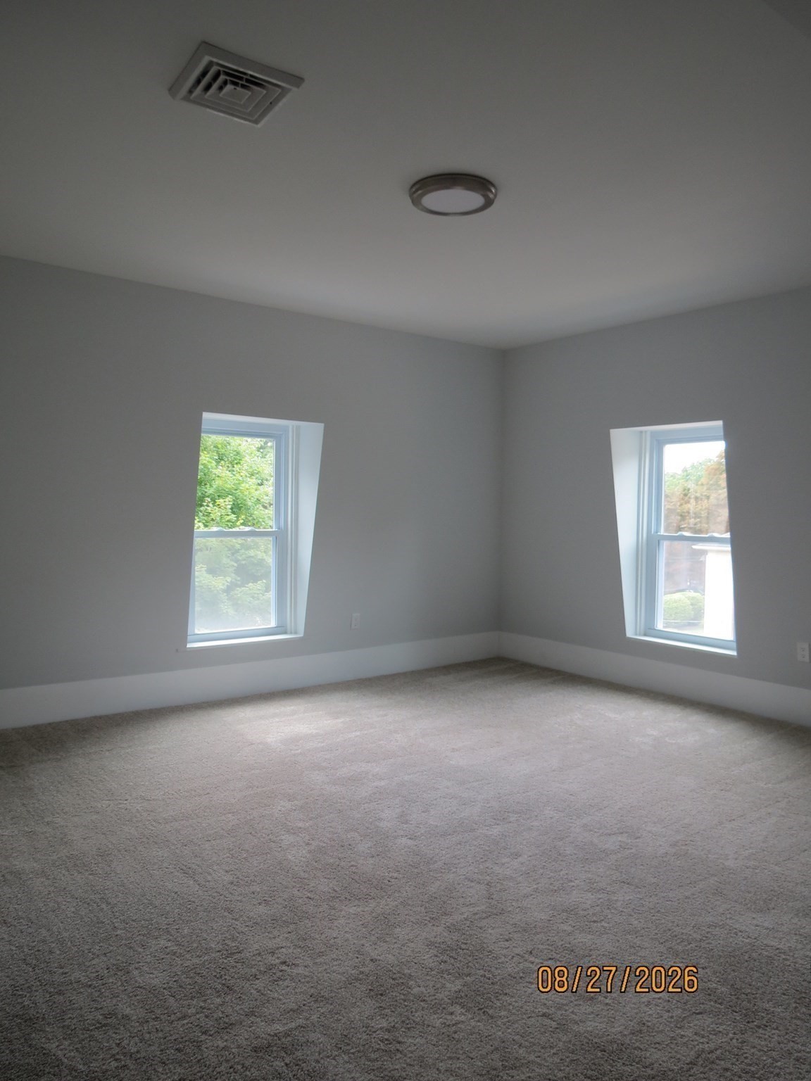 51 Grove Avenue Property Photo 38
