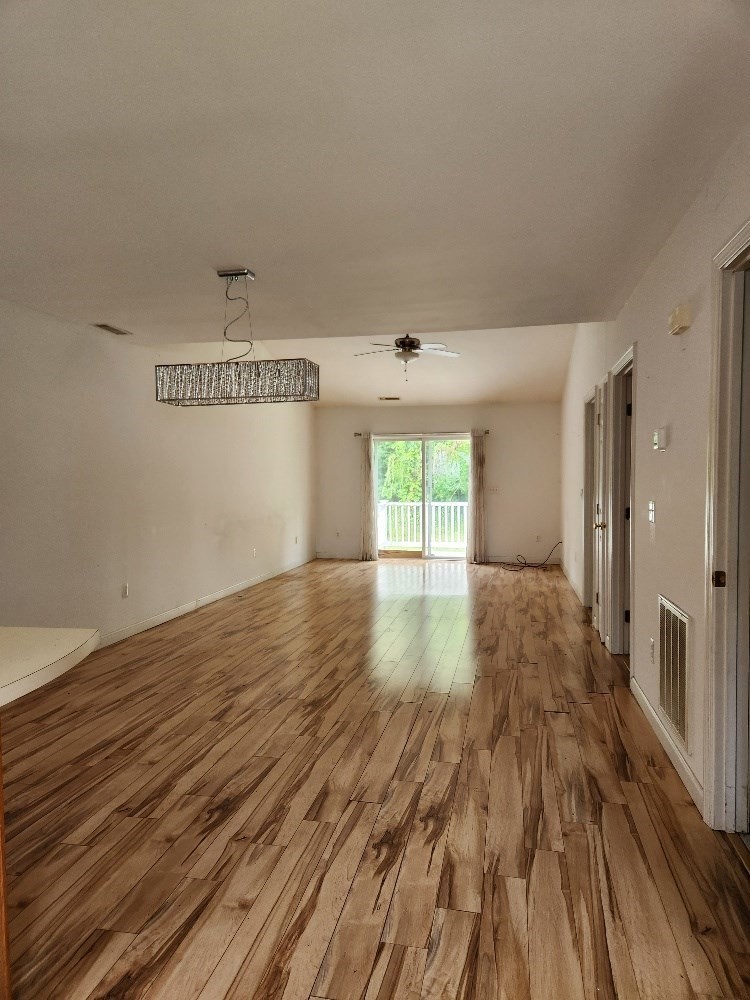491 Mammoth Rd # 9 Property Photo 6