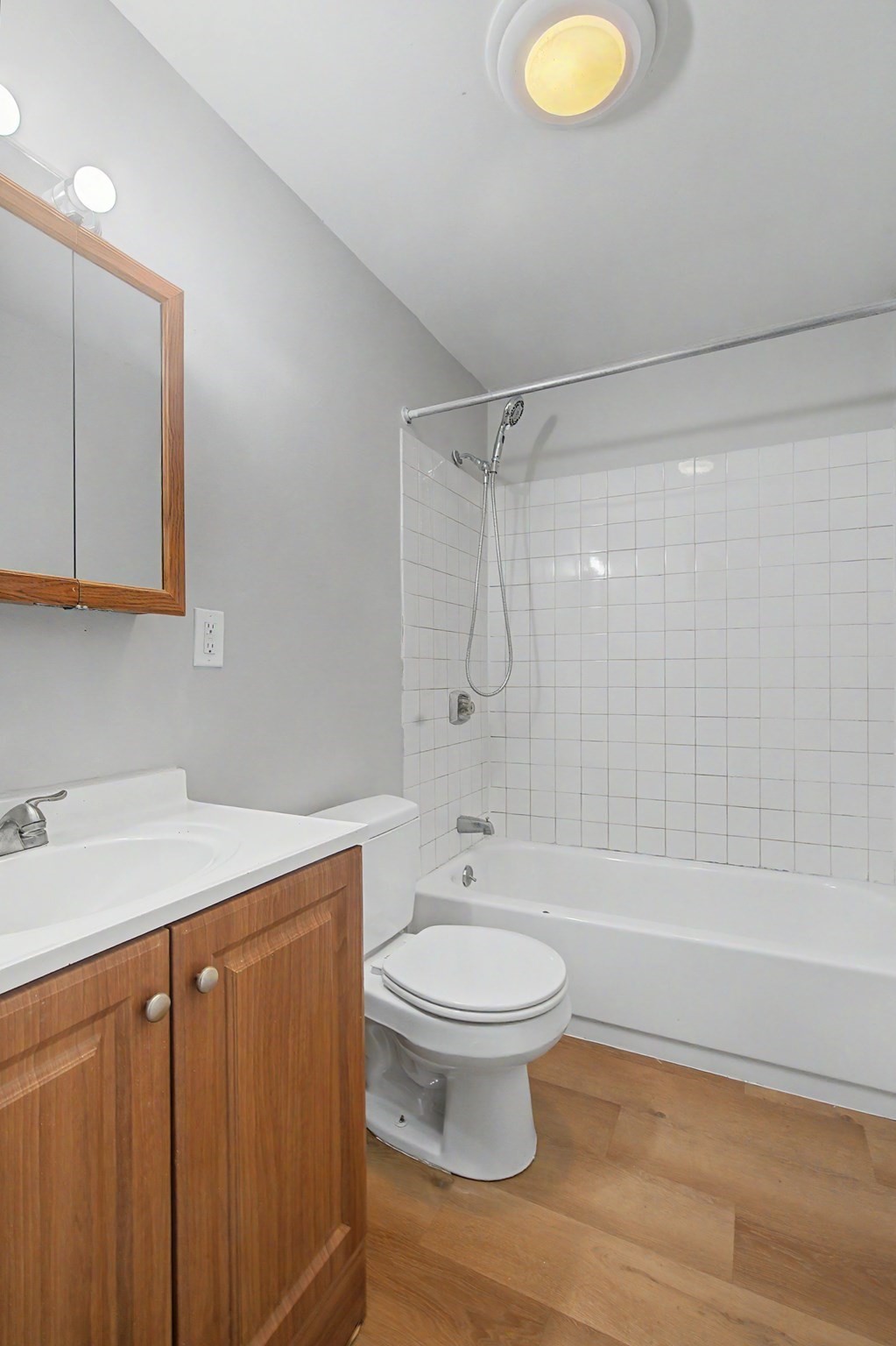 164 High St # 203 Property Photo 13