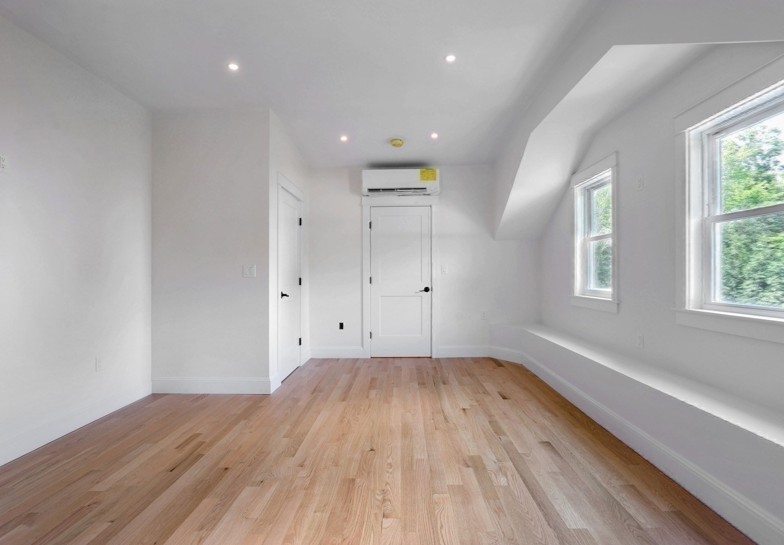 40 Beechwood Street Property Photo 24