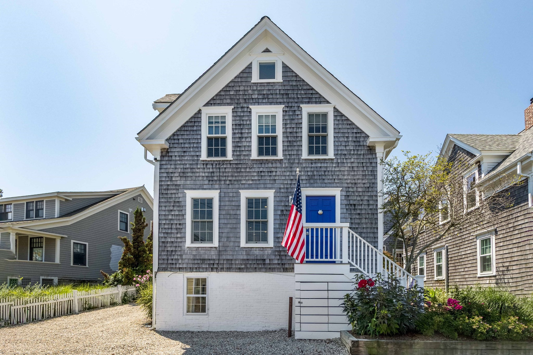 8 Atlantic Ave # A Property Photo 1