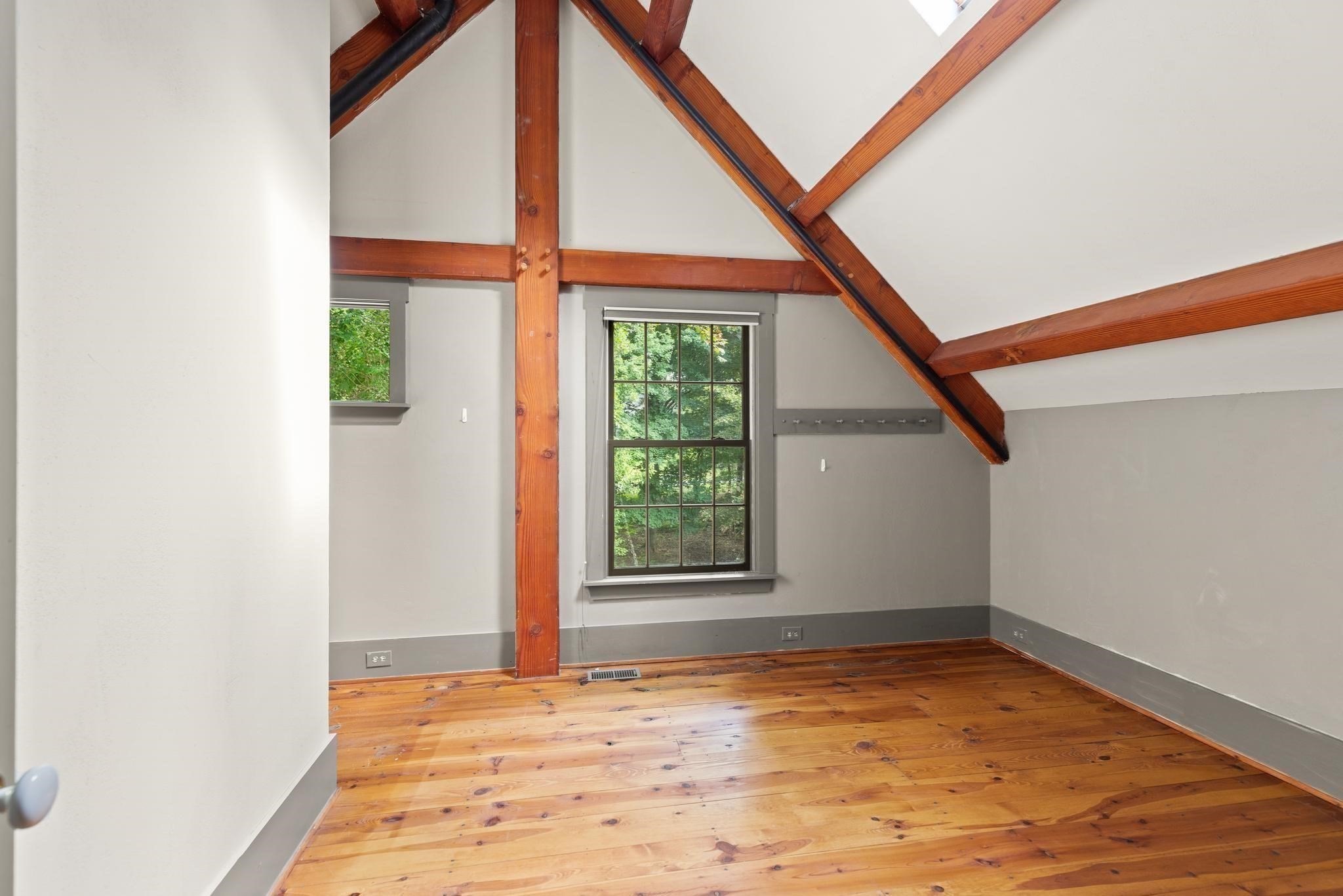 225 Westford St Property Photo 35
