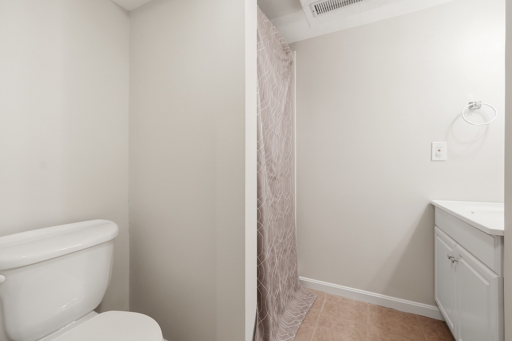5 Southwood Dr # 50 Property Photo 35