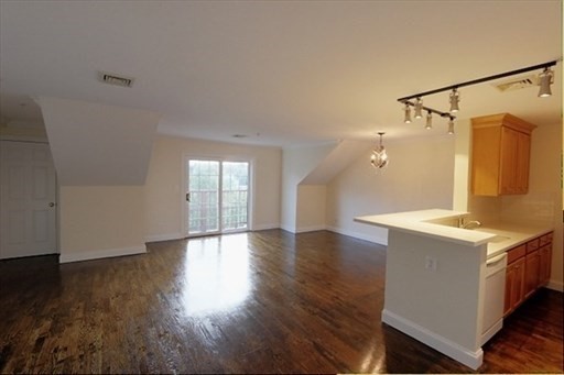4 Forge Pond # F Property Photo 2