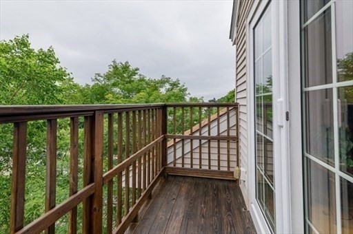 4 Forge Pond # F Property Photo 9