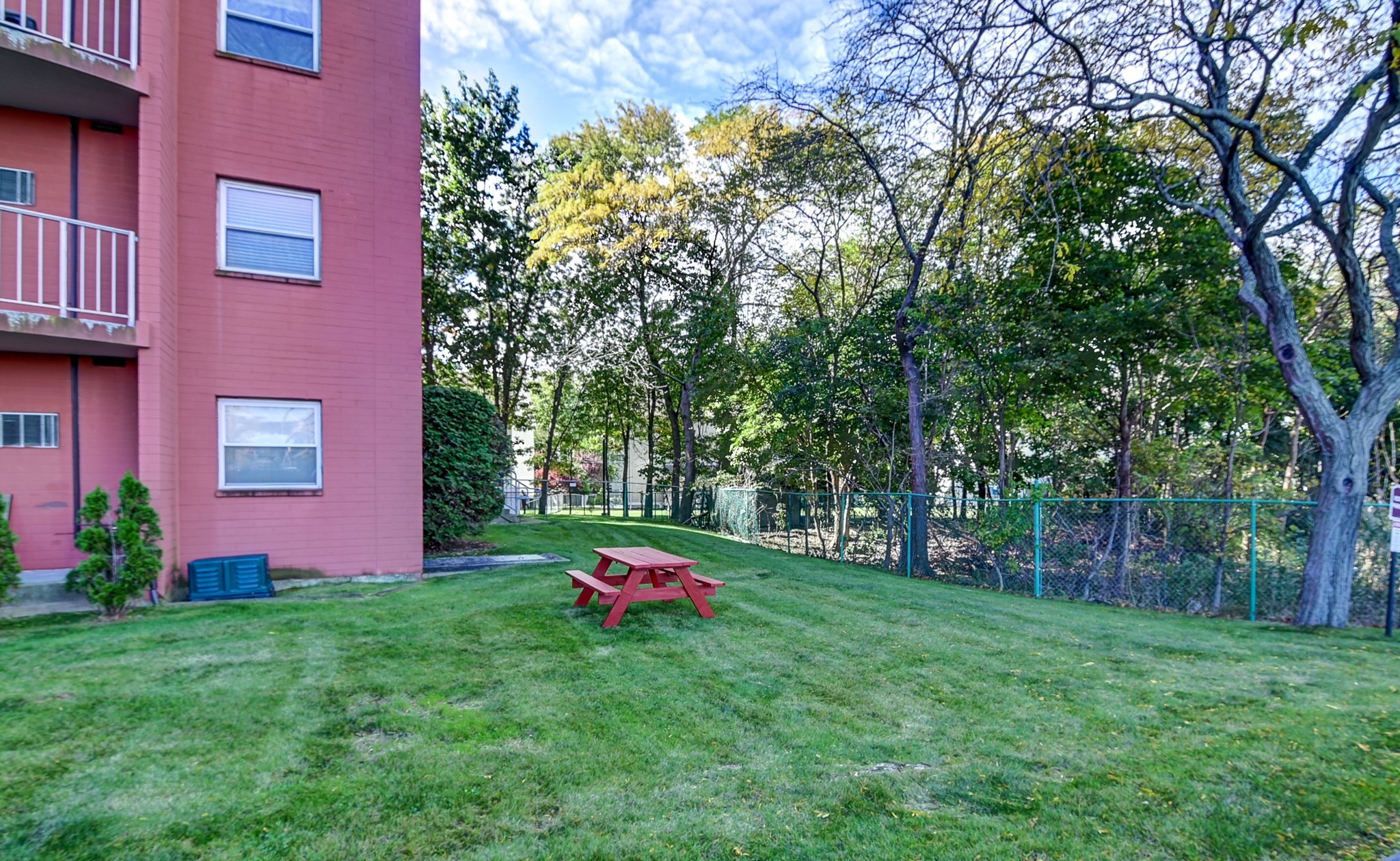 115 W Squantum St # 513 Property Photo 29