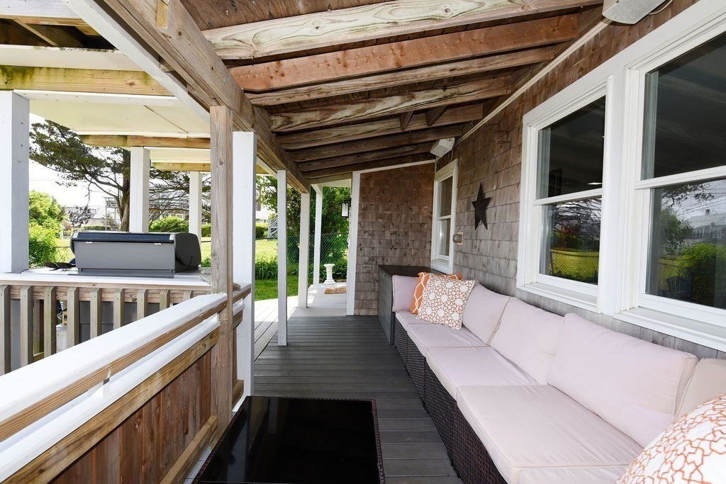 6 Avenue B Property Photo 6