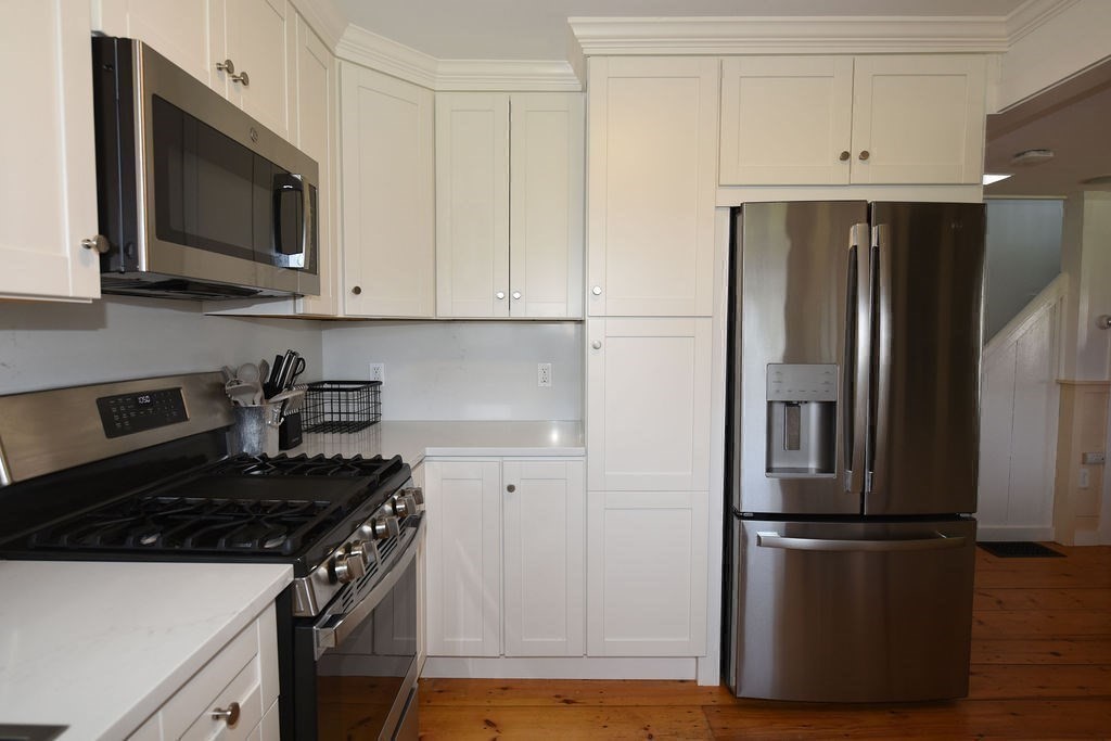6 Avenue B Property Photo 7