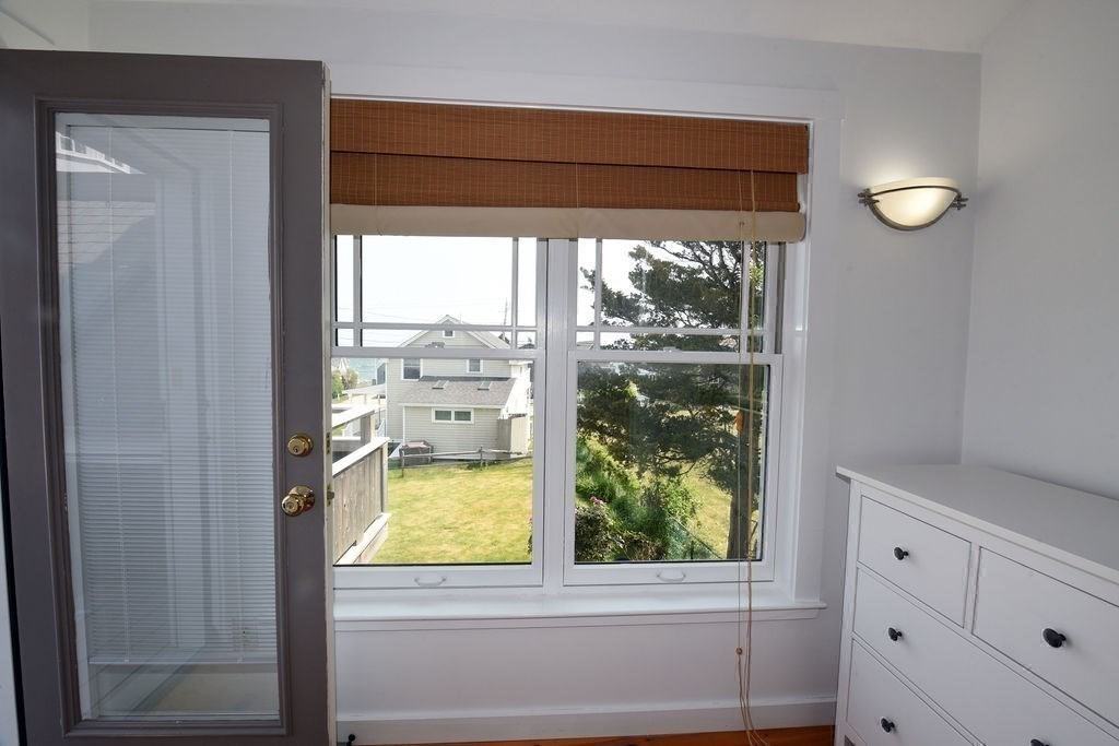 6 Avenue B Property Photo 29