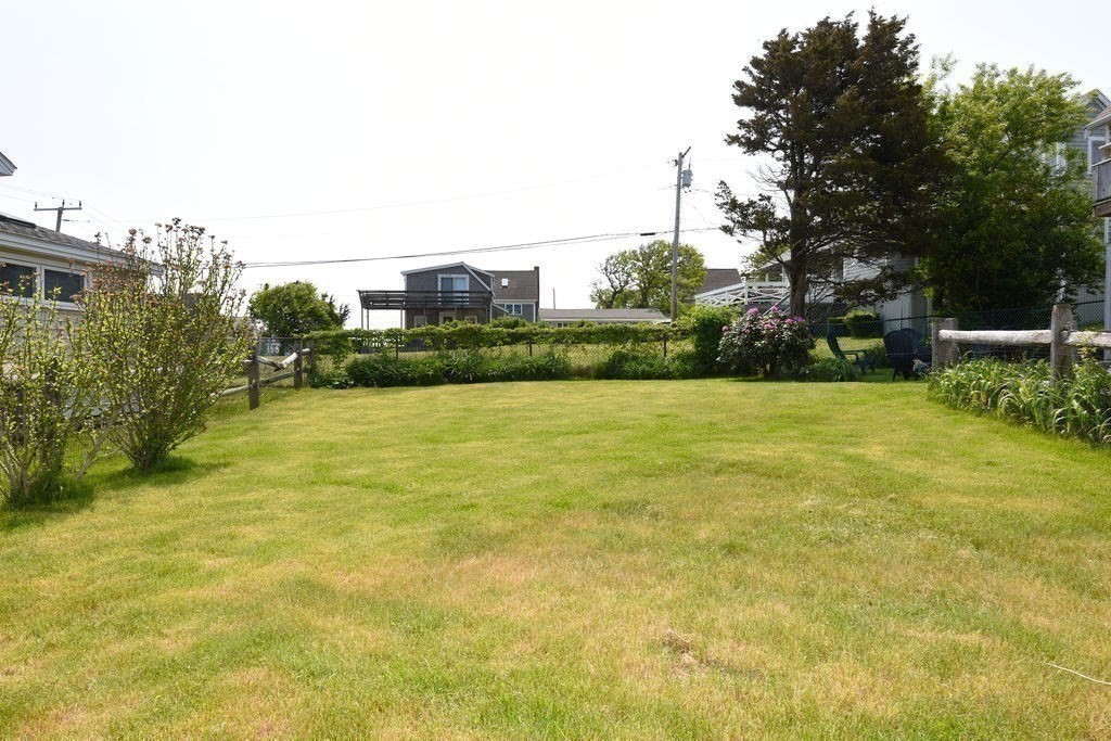 6 Avenue B Property Photo 39