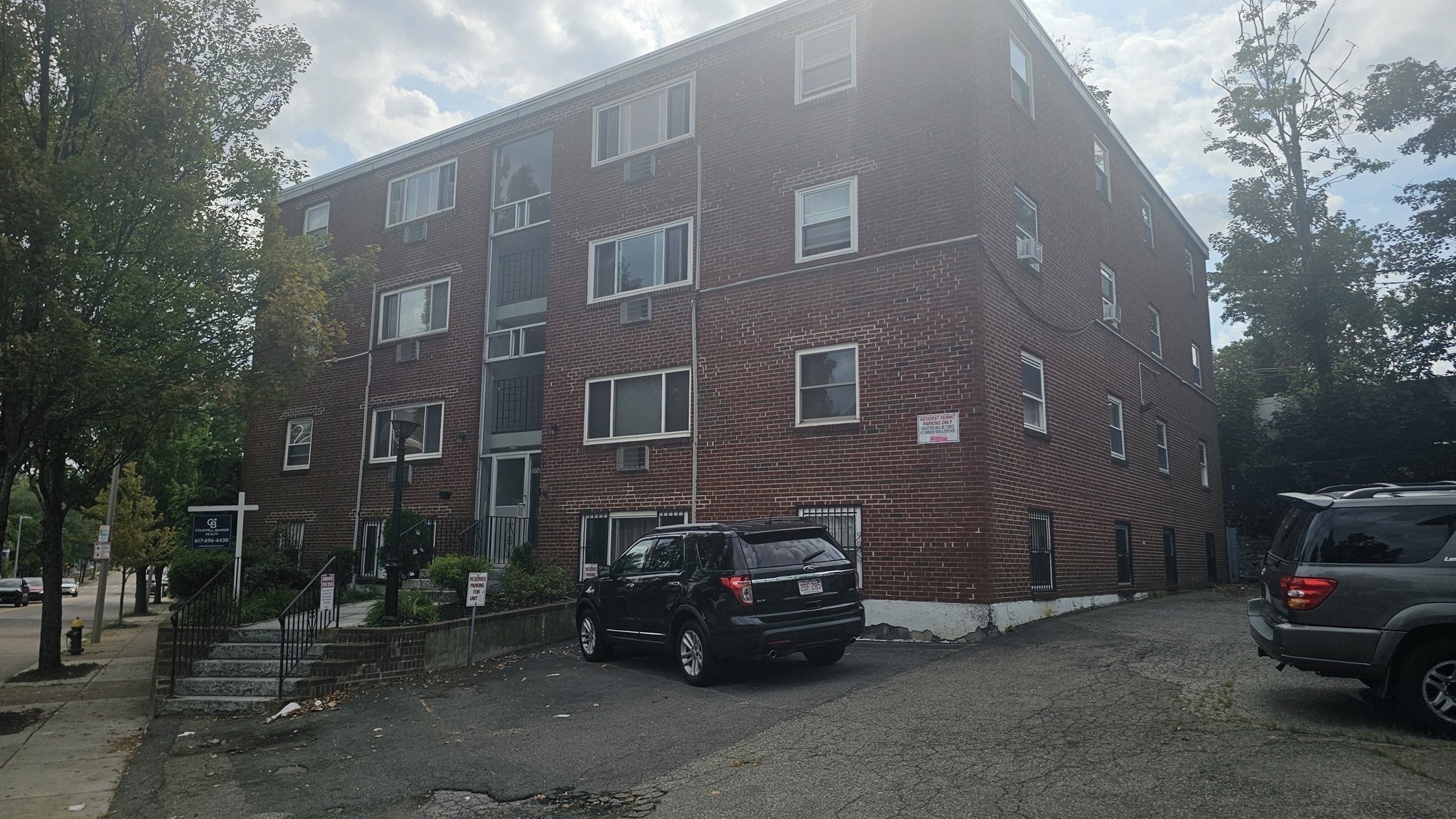 2089 Dorchester Ave # 16 Property Photo 1
