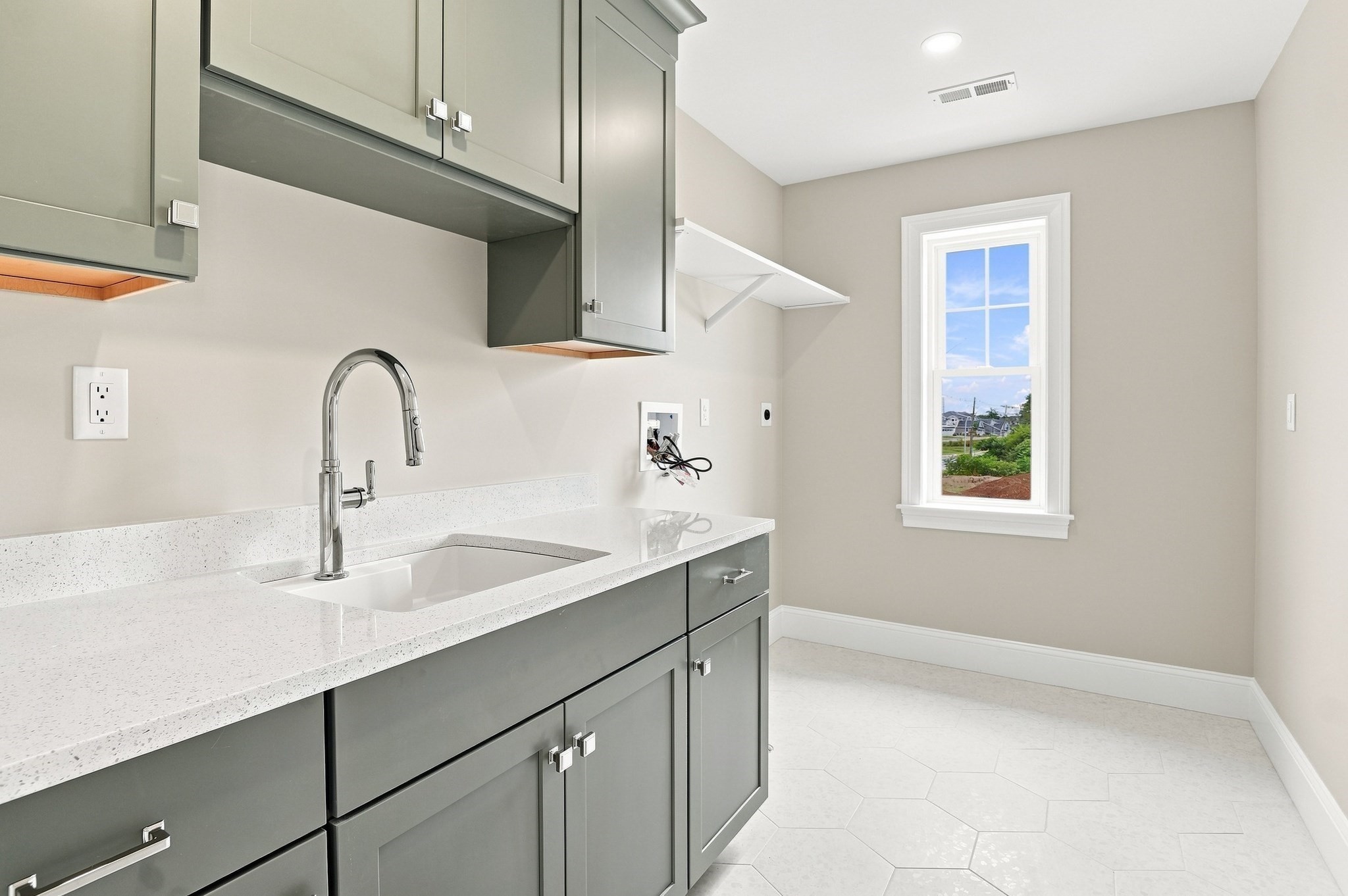 36 Ferullo Drive Property Photo 16