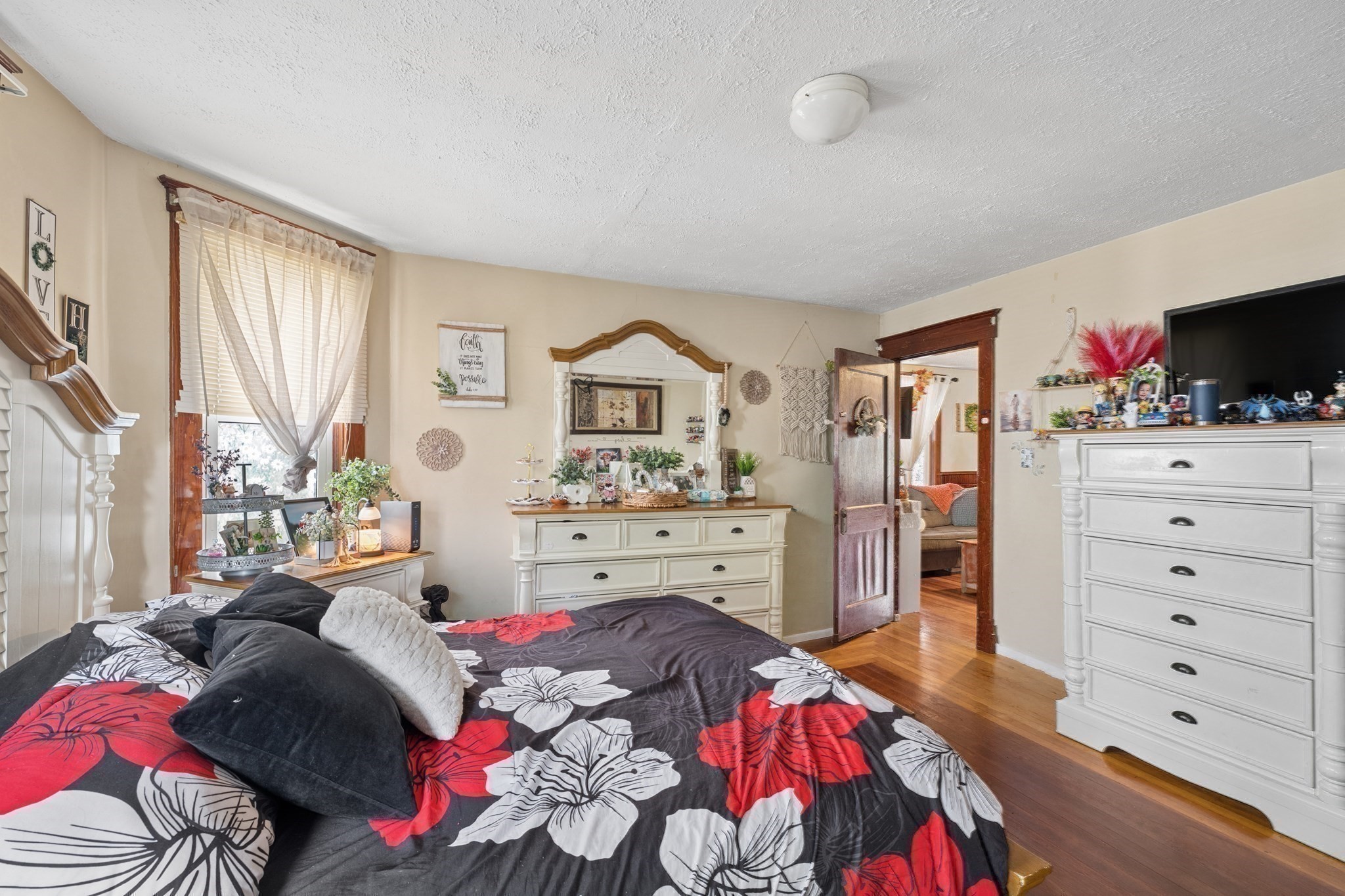 89 Rockland St Property Photo 12