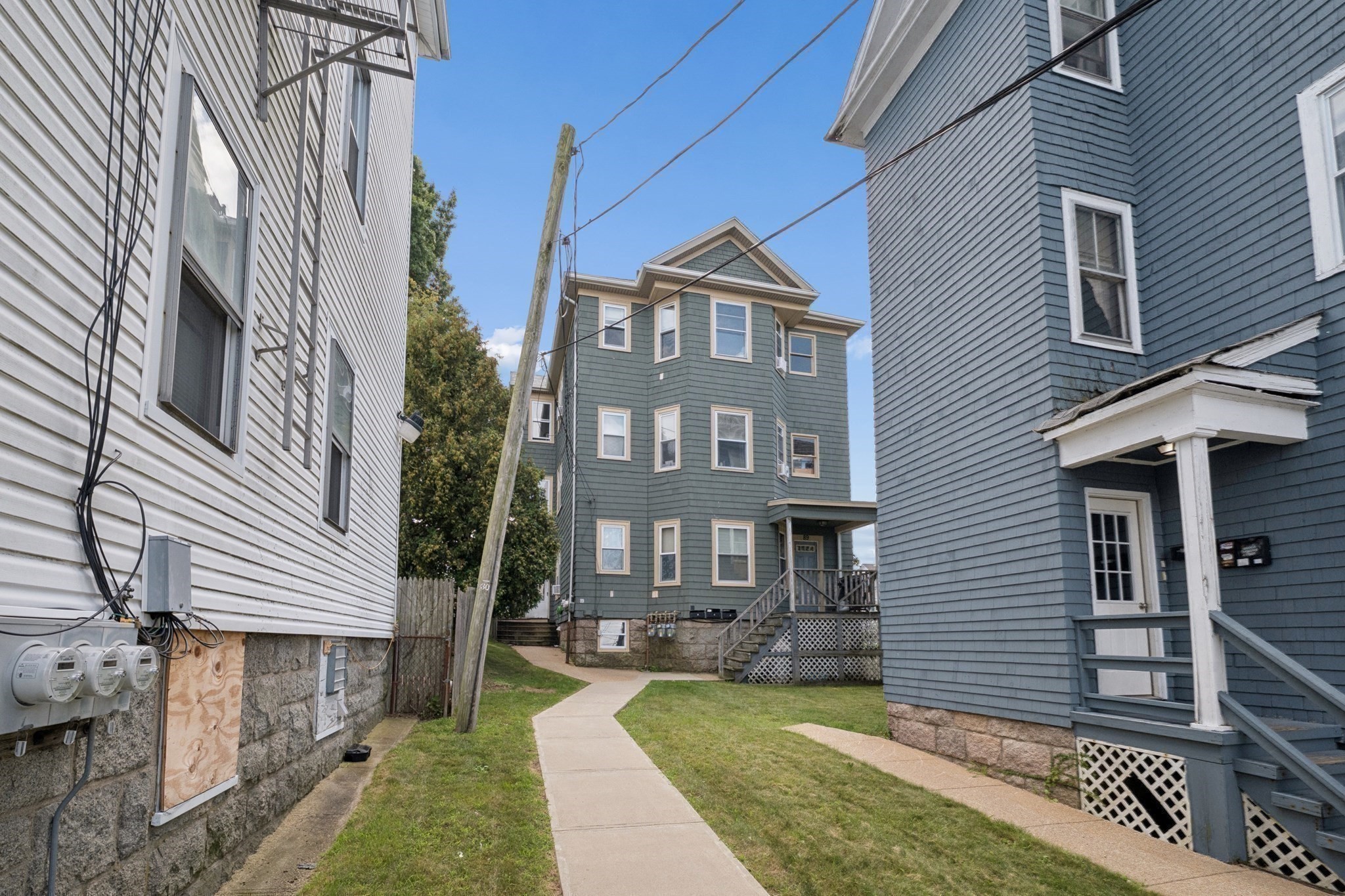89 Rockland St Property Photo 27