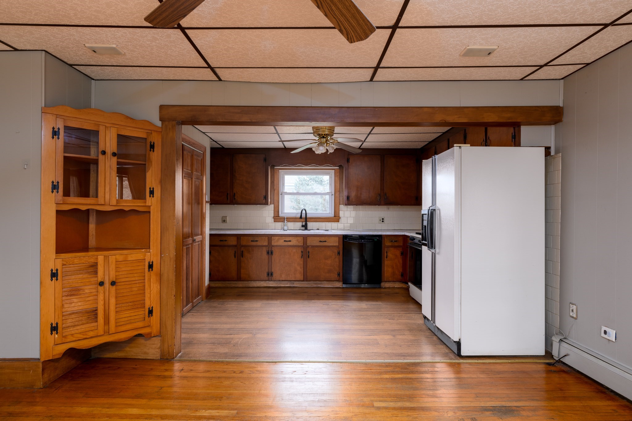 111 Gleason Ave Property Photo 6