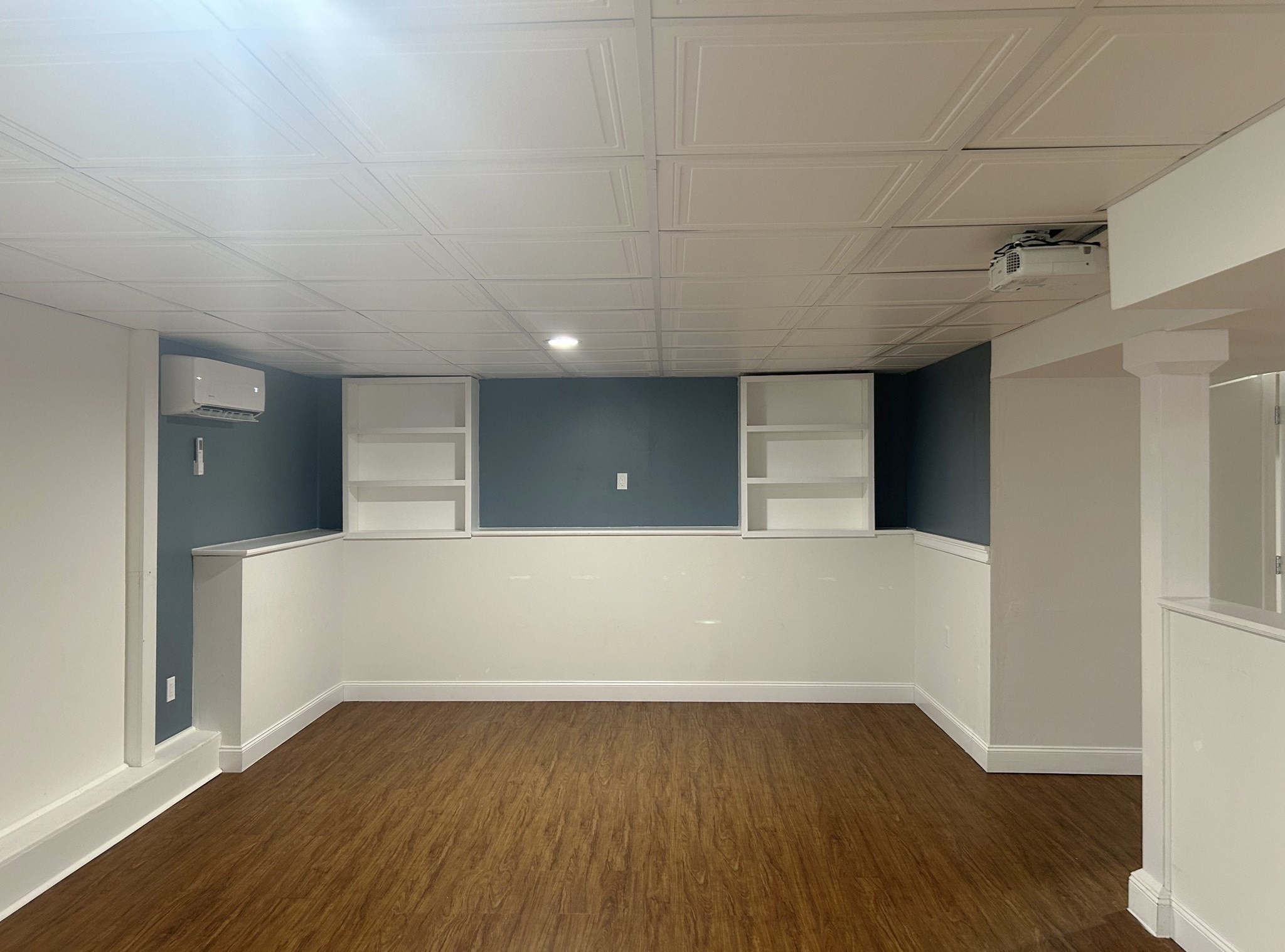 20 Beacon St # 20 Property Photo 25