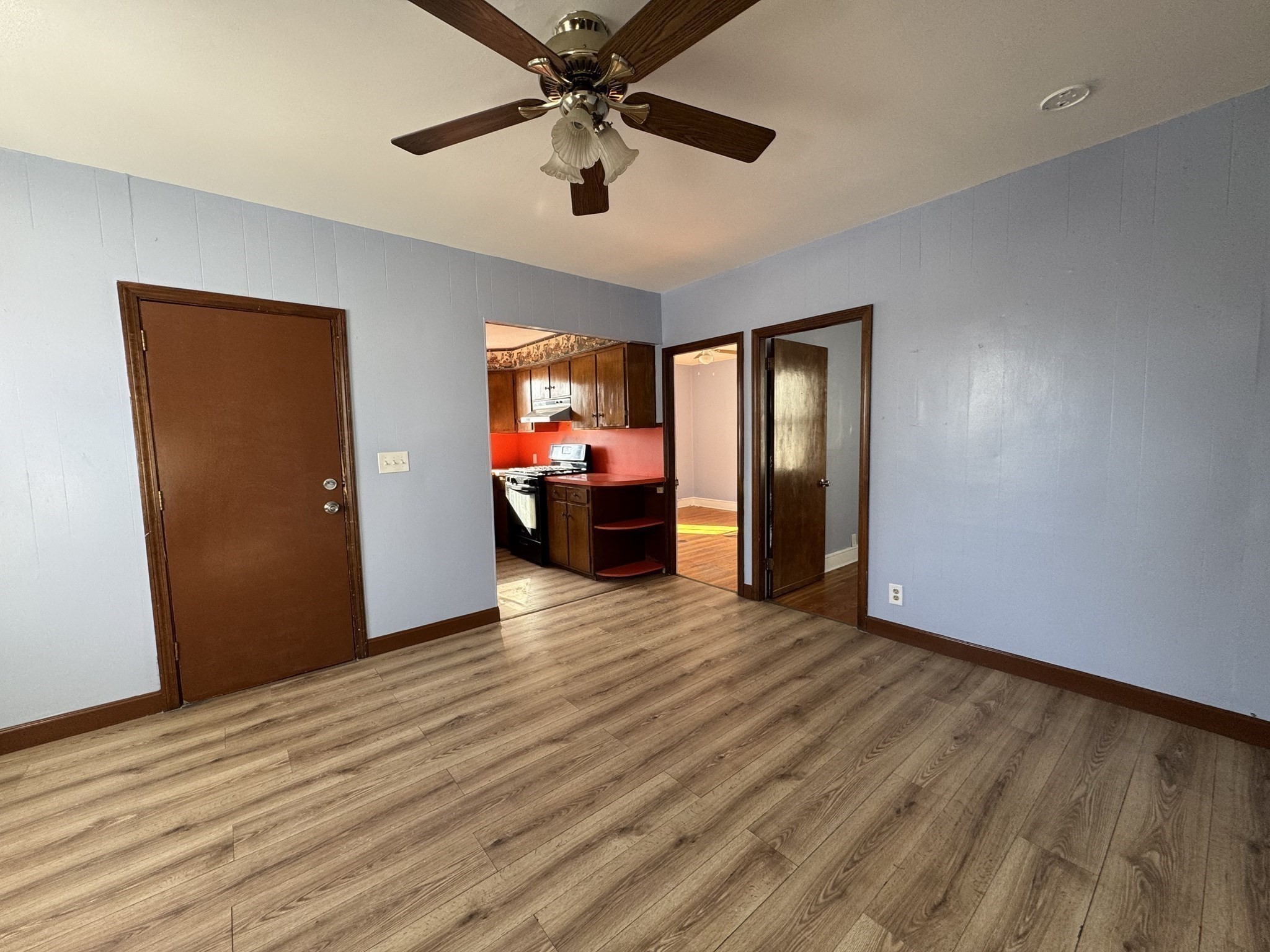 631 Walnut St Property Photo 31