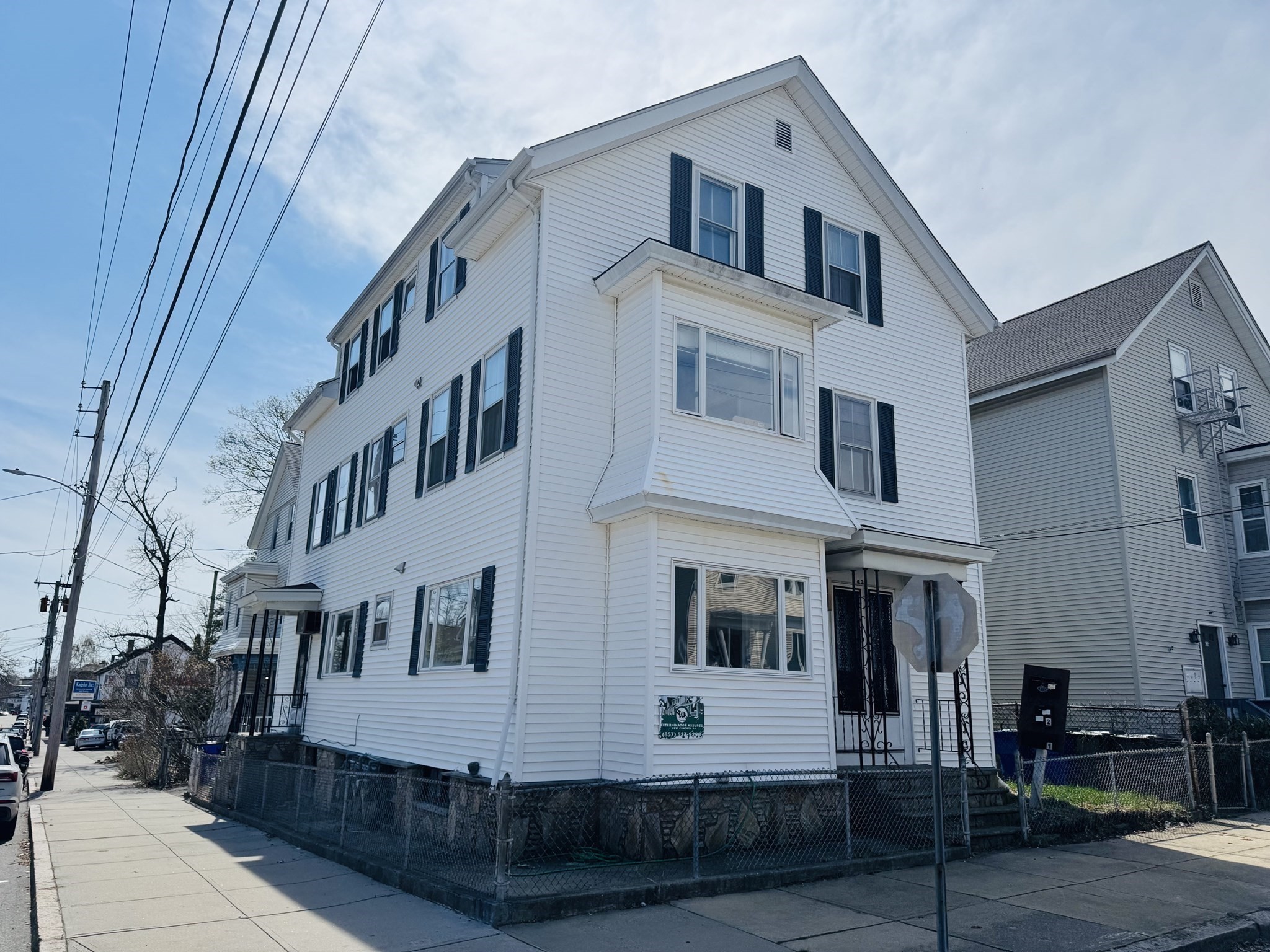631 Walnut St Property Photo 39