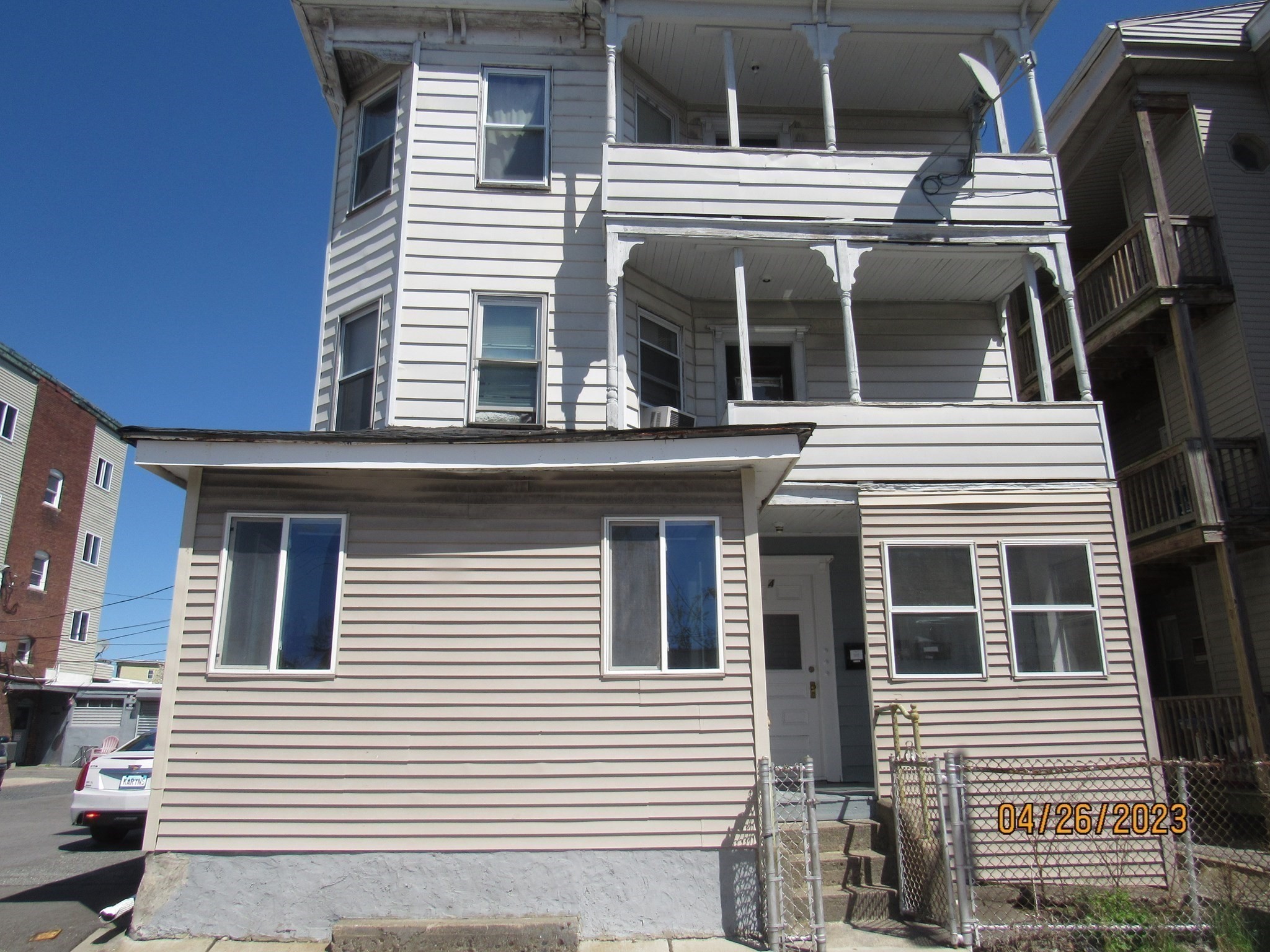 4 Plum St # 3 Property Photo 3