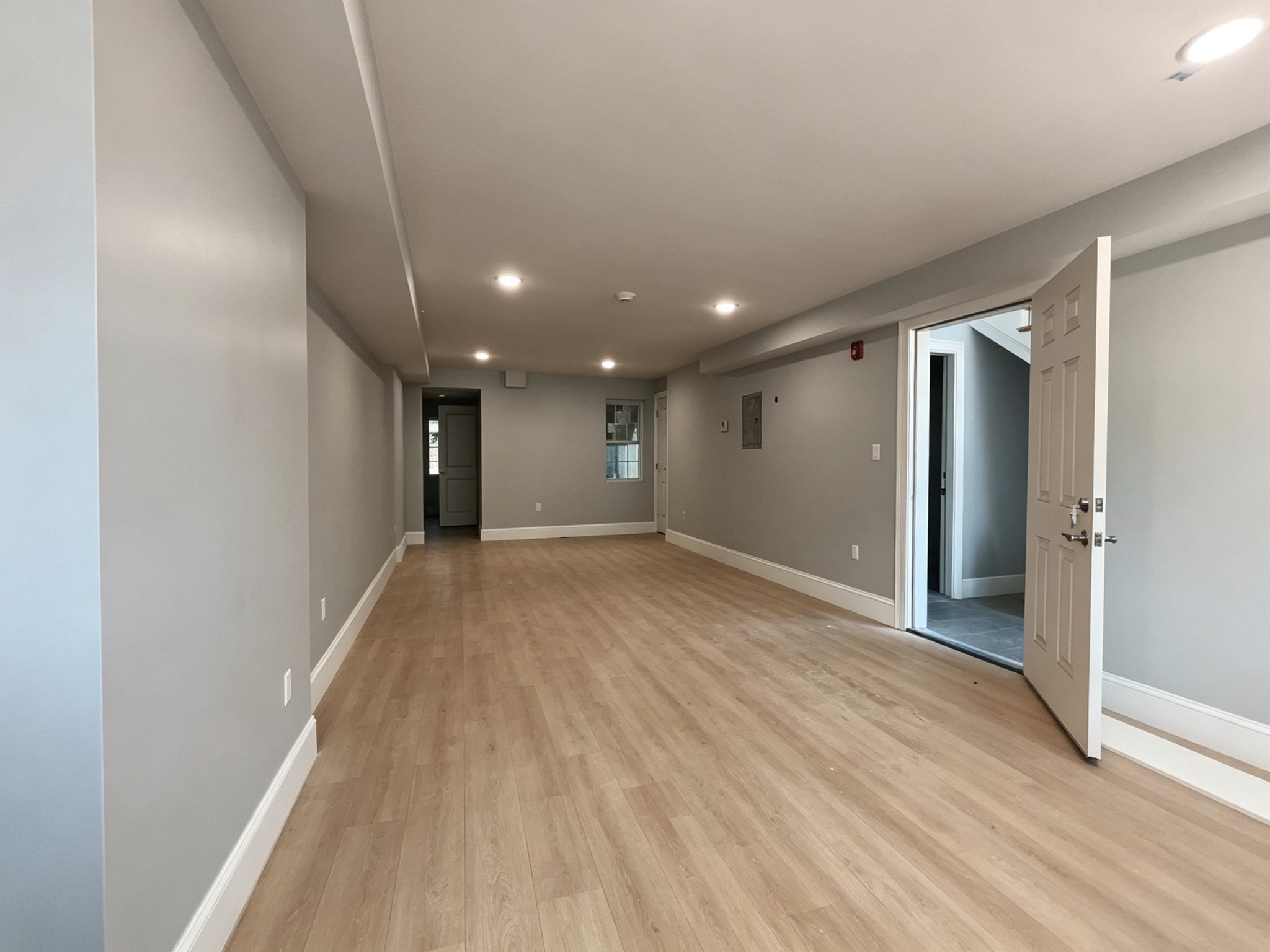 84 Chelsea St Property Photo 8