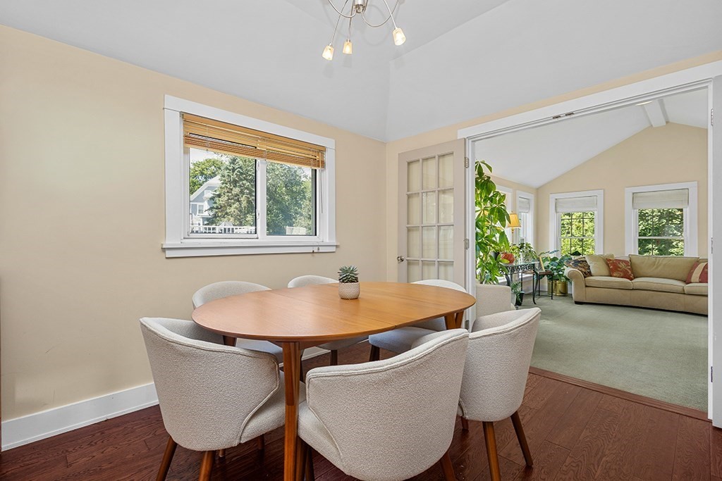 6 Pine St Property Photo 11