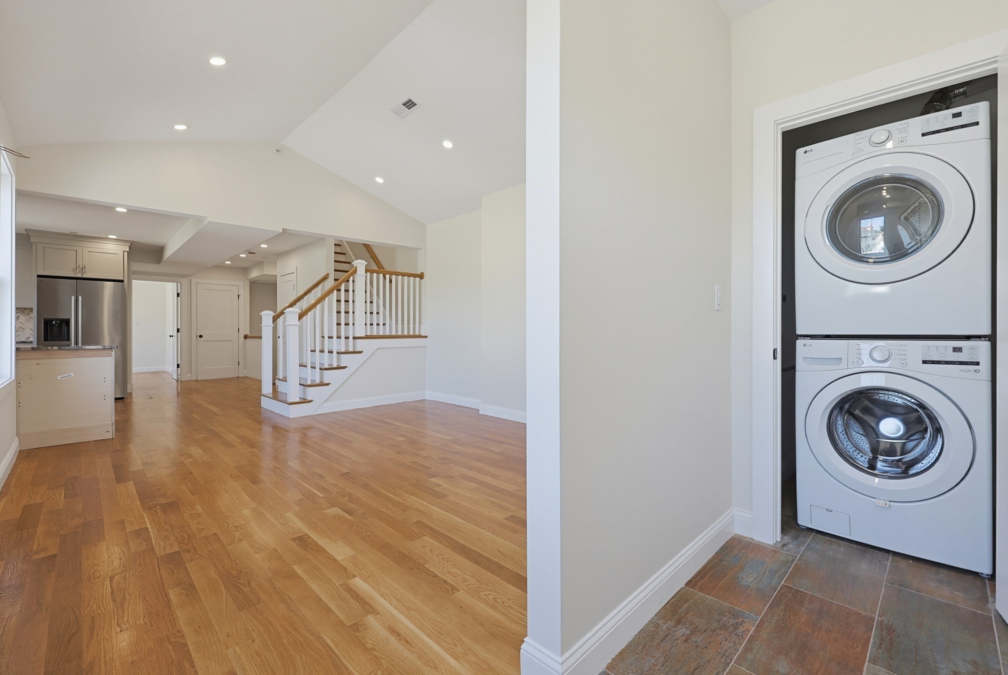 51 Eddy St. # 2 Property Photo 14