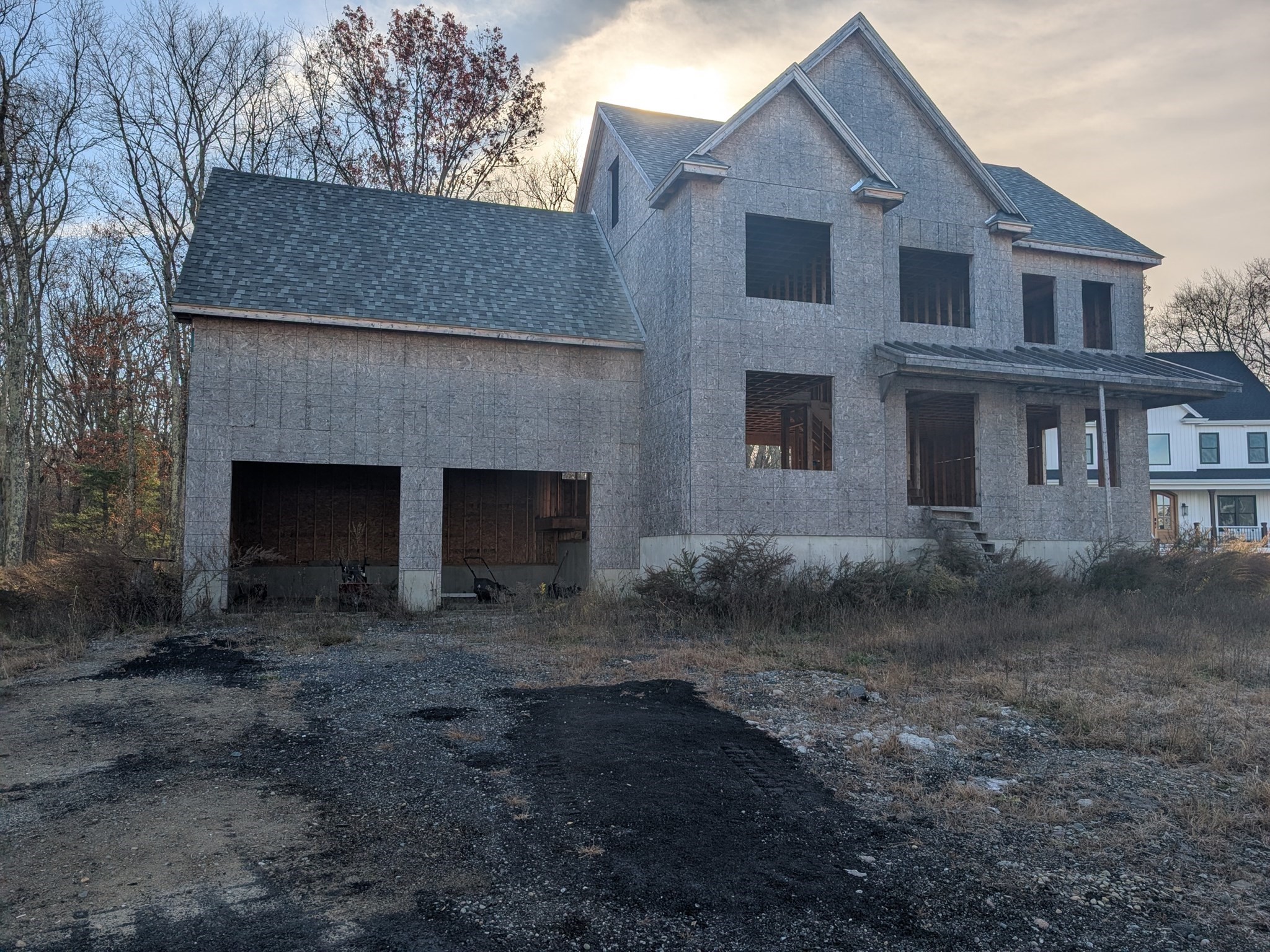 5 Windsor Dr Property Photo 1