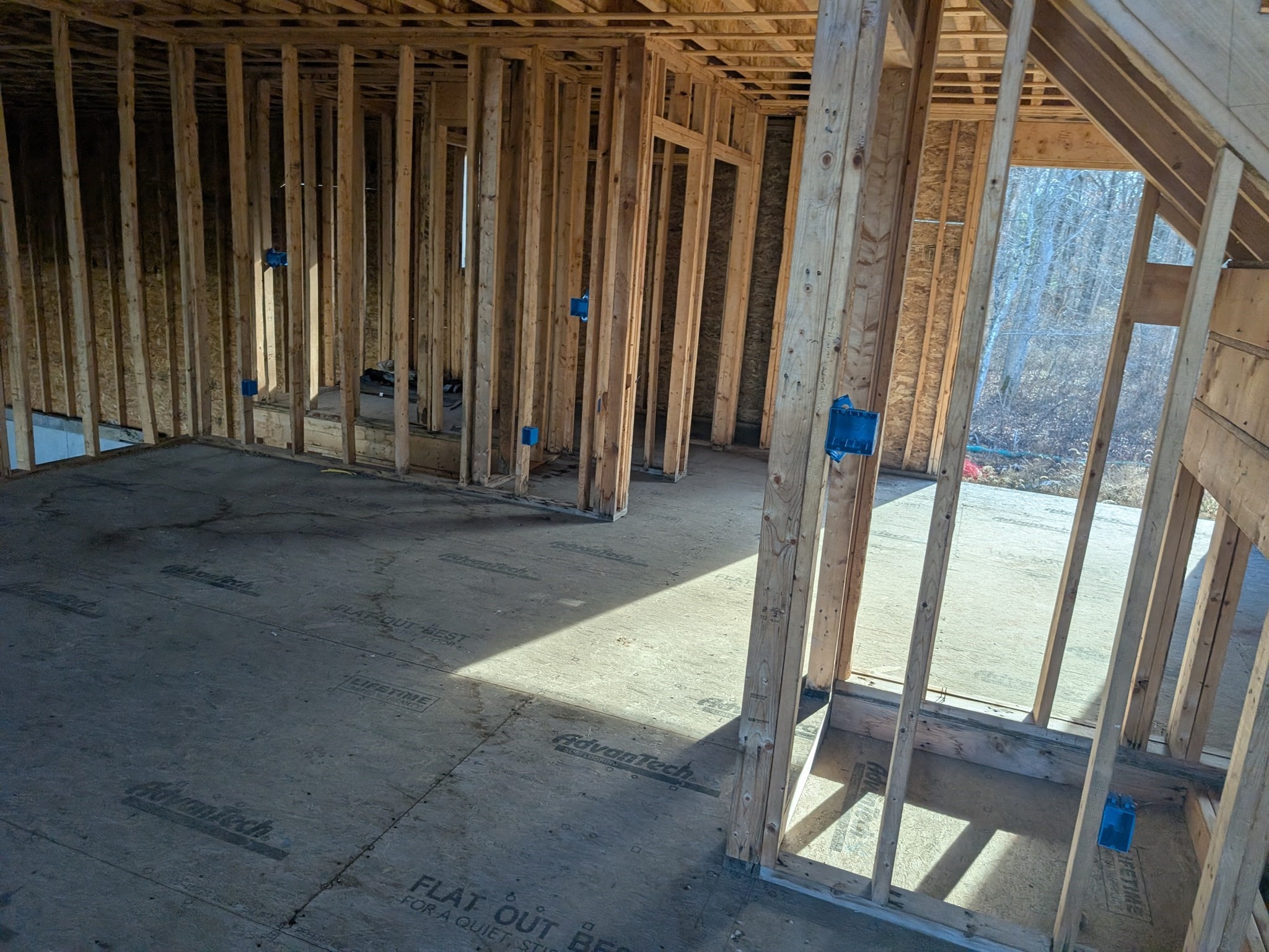 5 Windsor Dr Property Photo 3