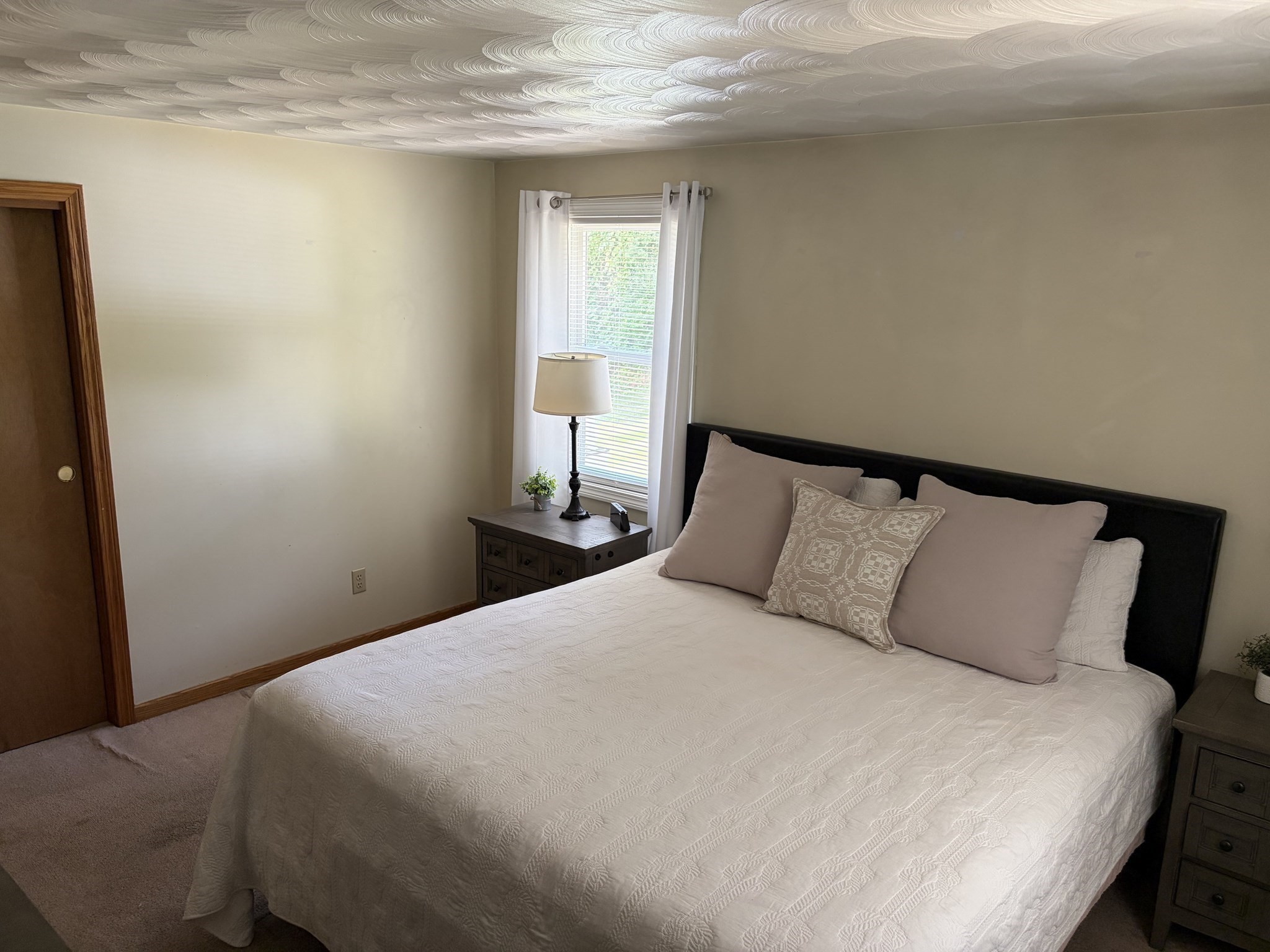 370 Forest Street Property Photo 18