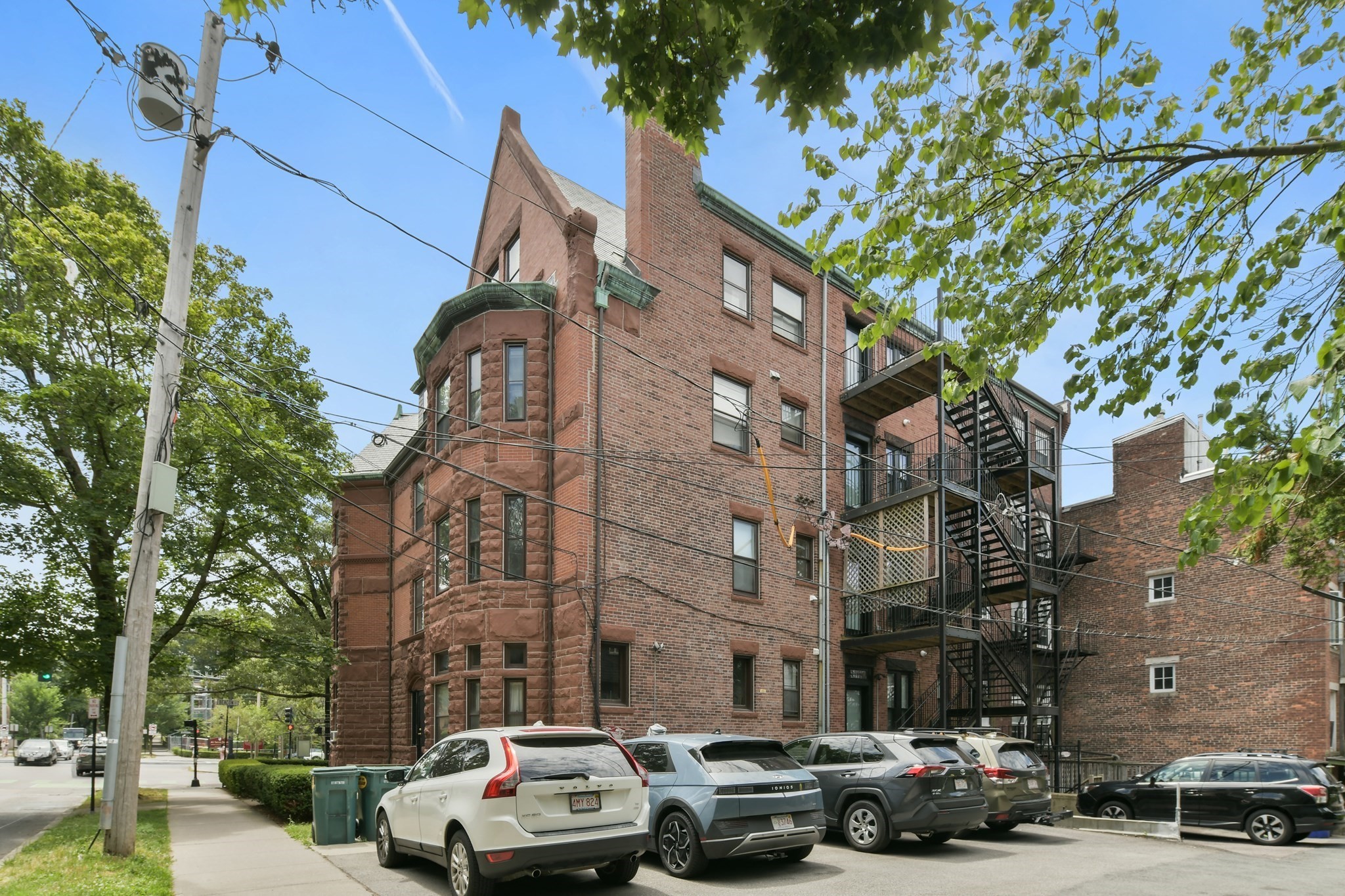 1774 Beacon St # 6 Property Photo 19