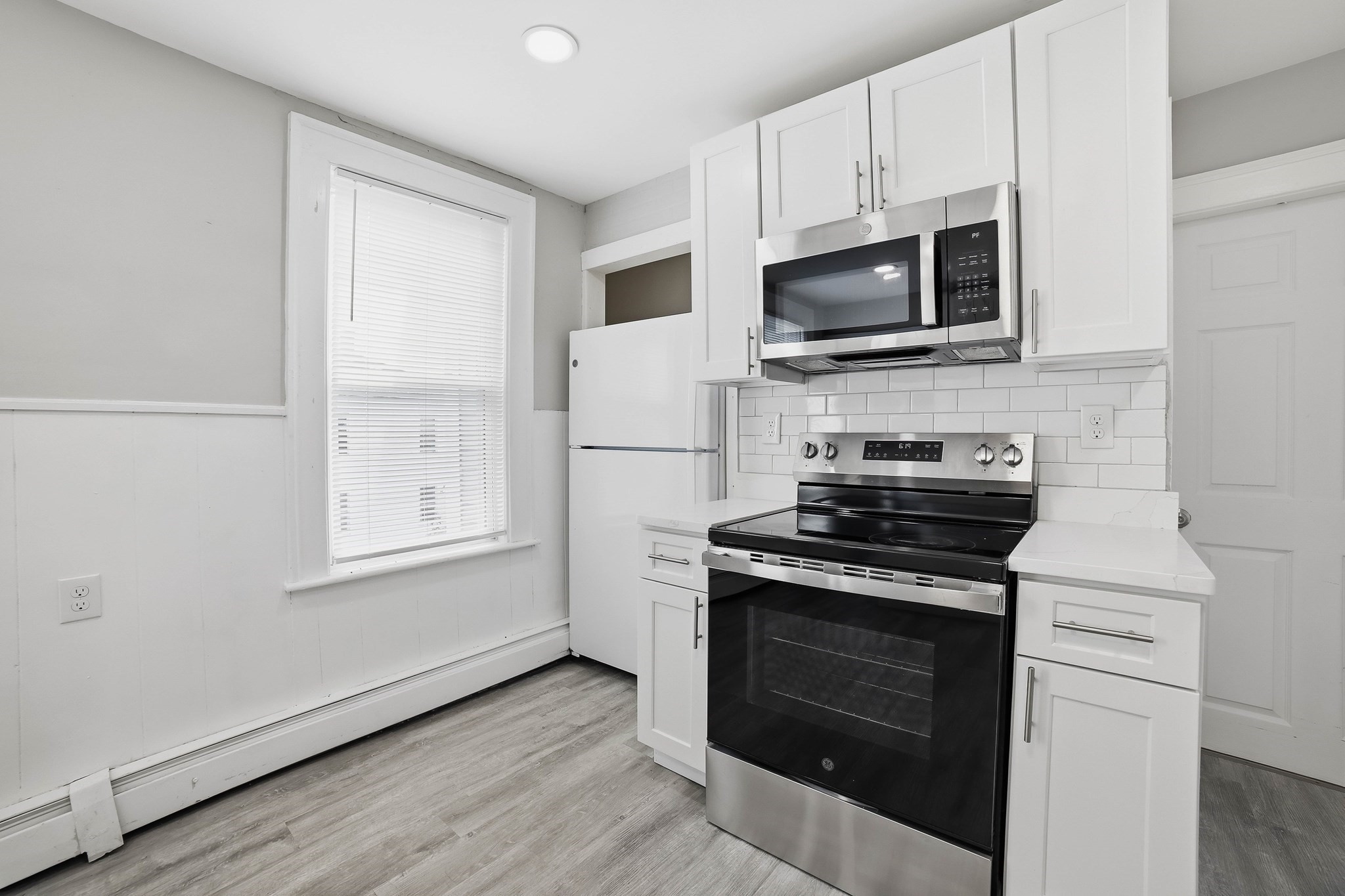8 Hooper St # 3 Property Photo 3