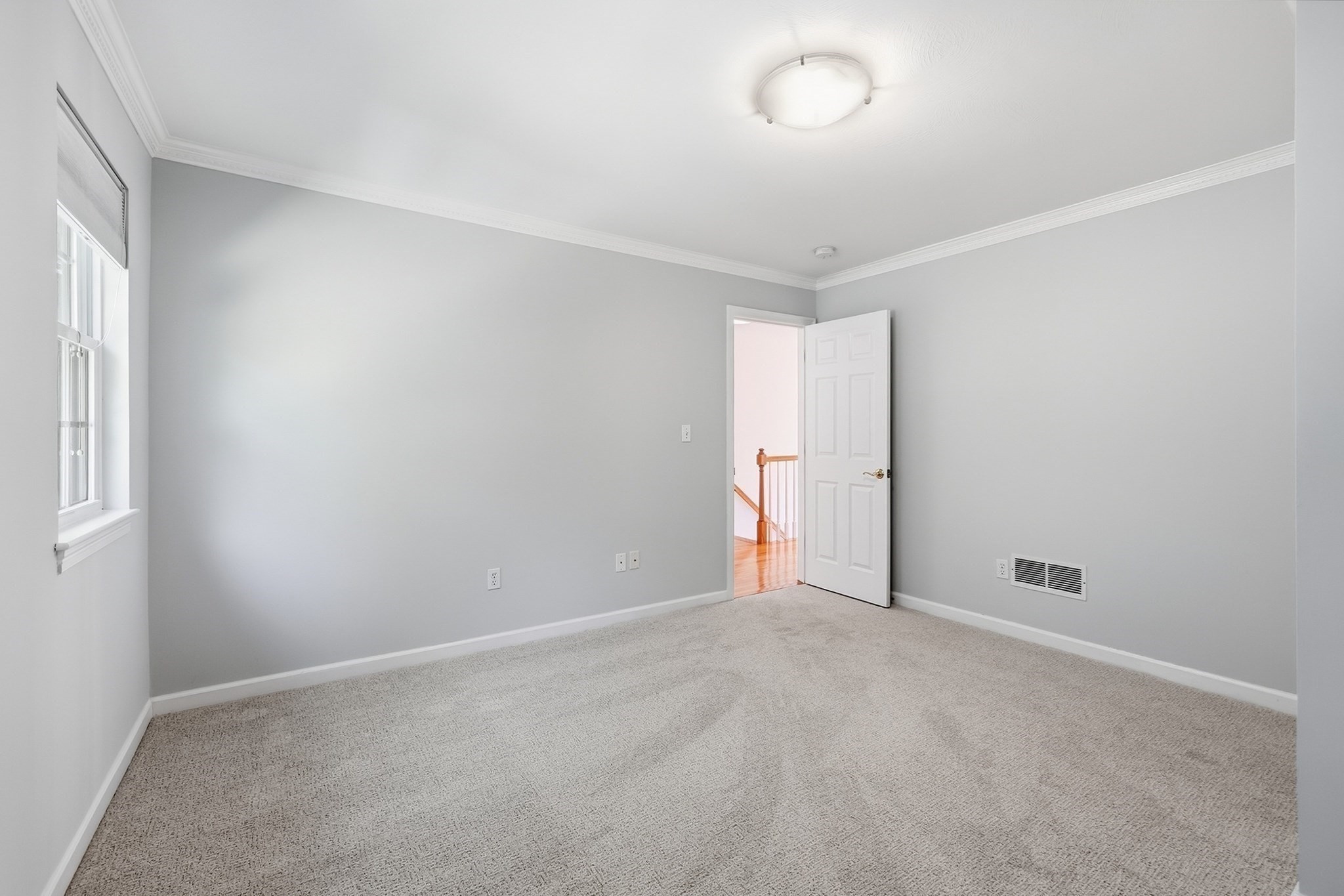 5 Southwood Dr # 50 Property Photo 27