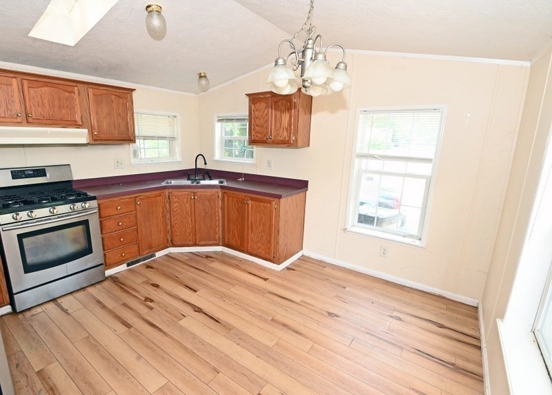 7 First Avenue Property Photo 4