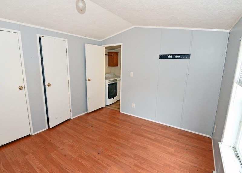 7 First Avenue Property Photo 8