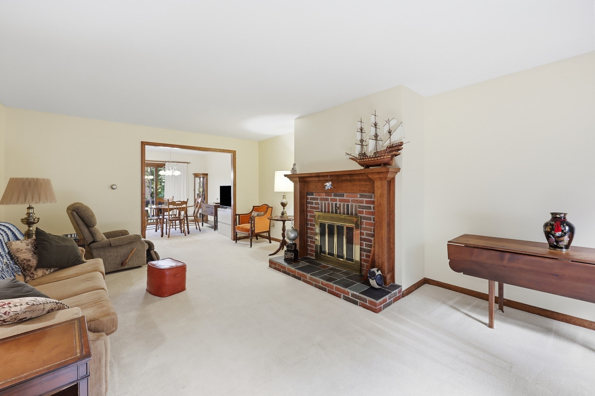 3 Castle Hill Rd Property Photo 2