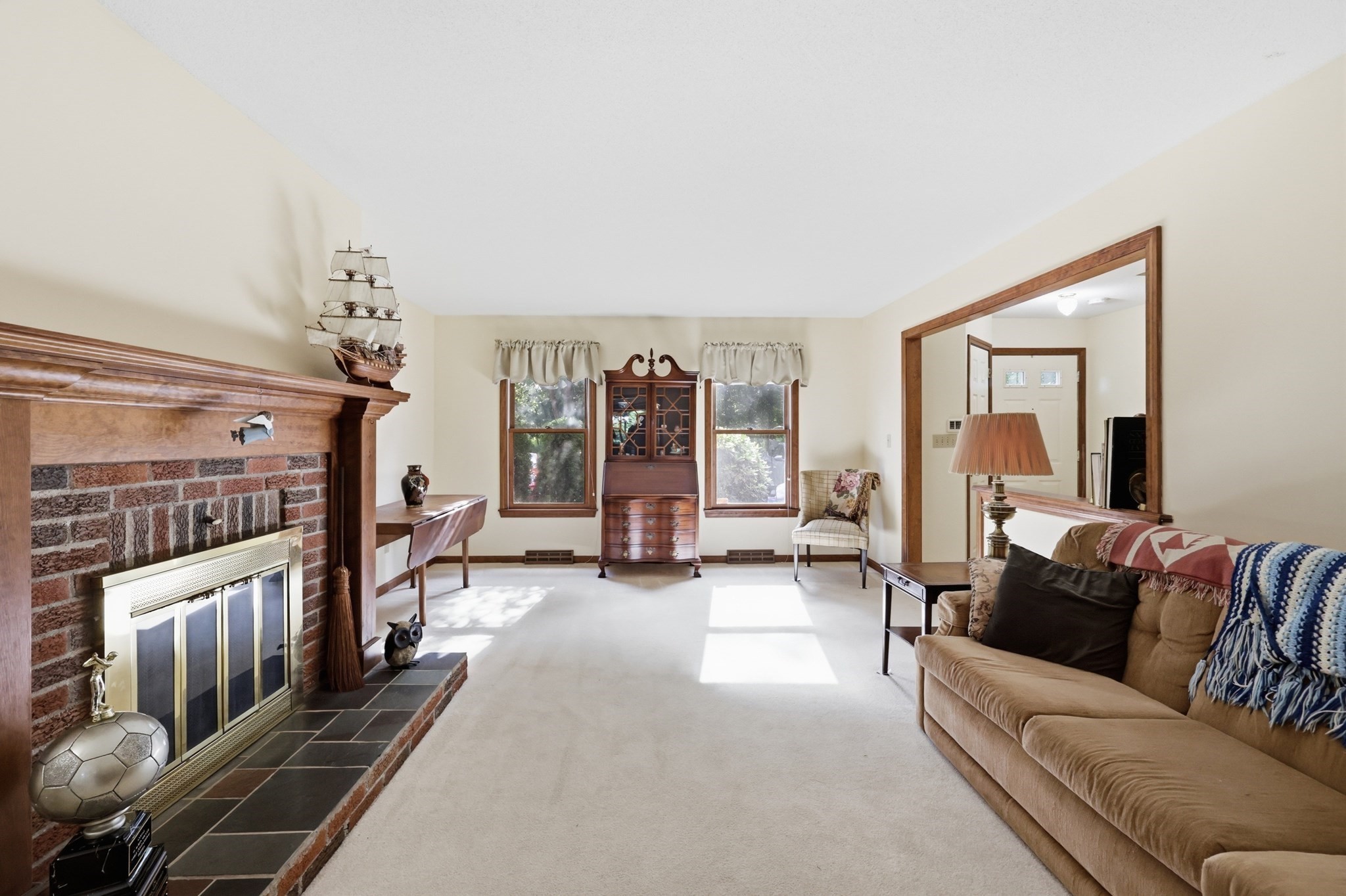 3 Castle Hill Rd Property Photo 4
