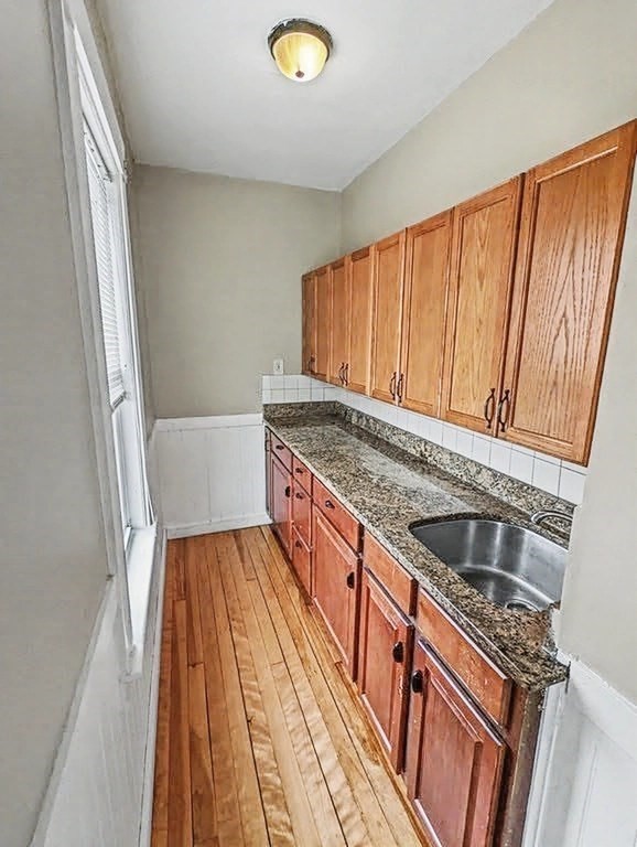 41 Everard St # 3 Property Photo 5