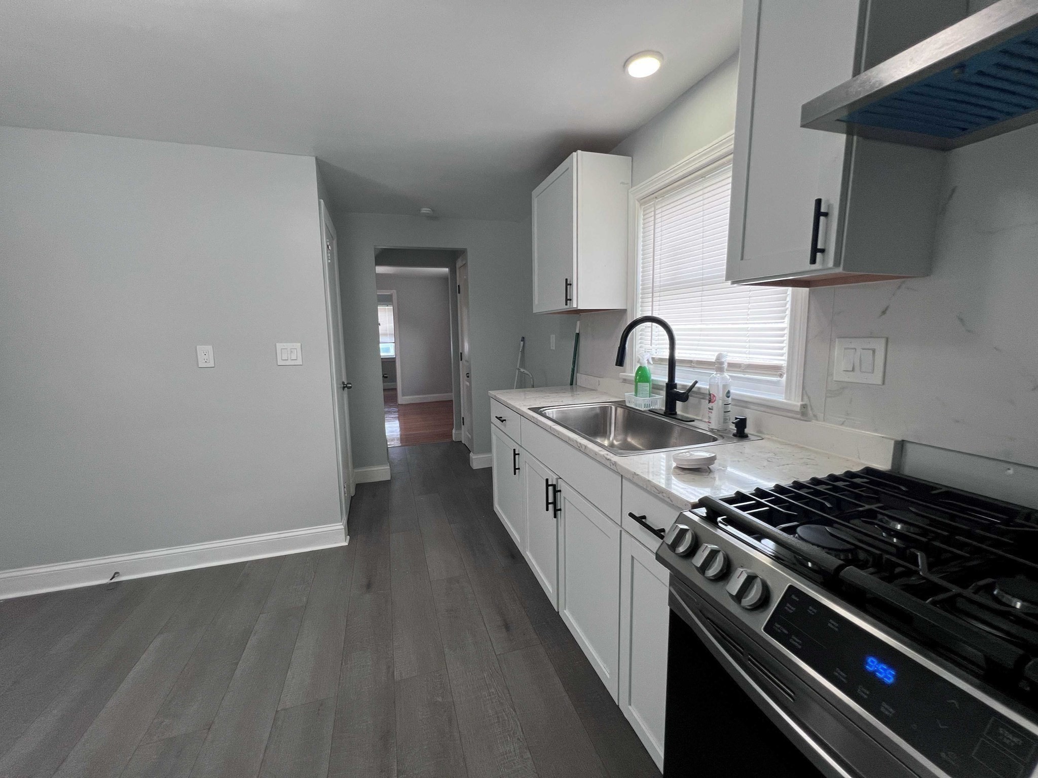 16 Magdala St Property Photo 12