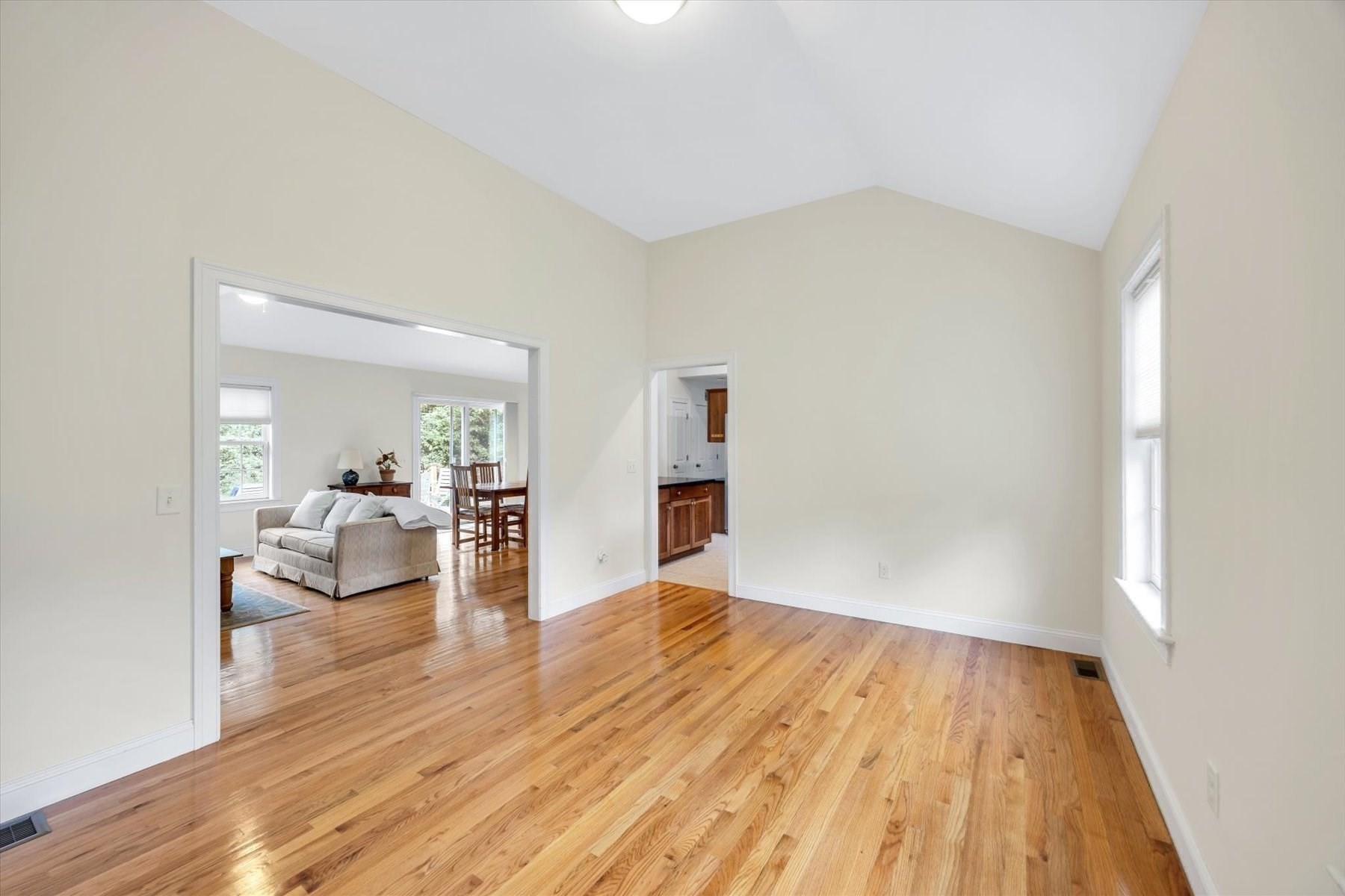 15 Red Cedar Cir Property Photo 10