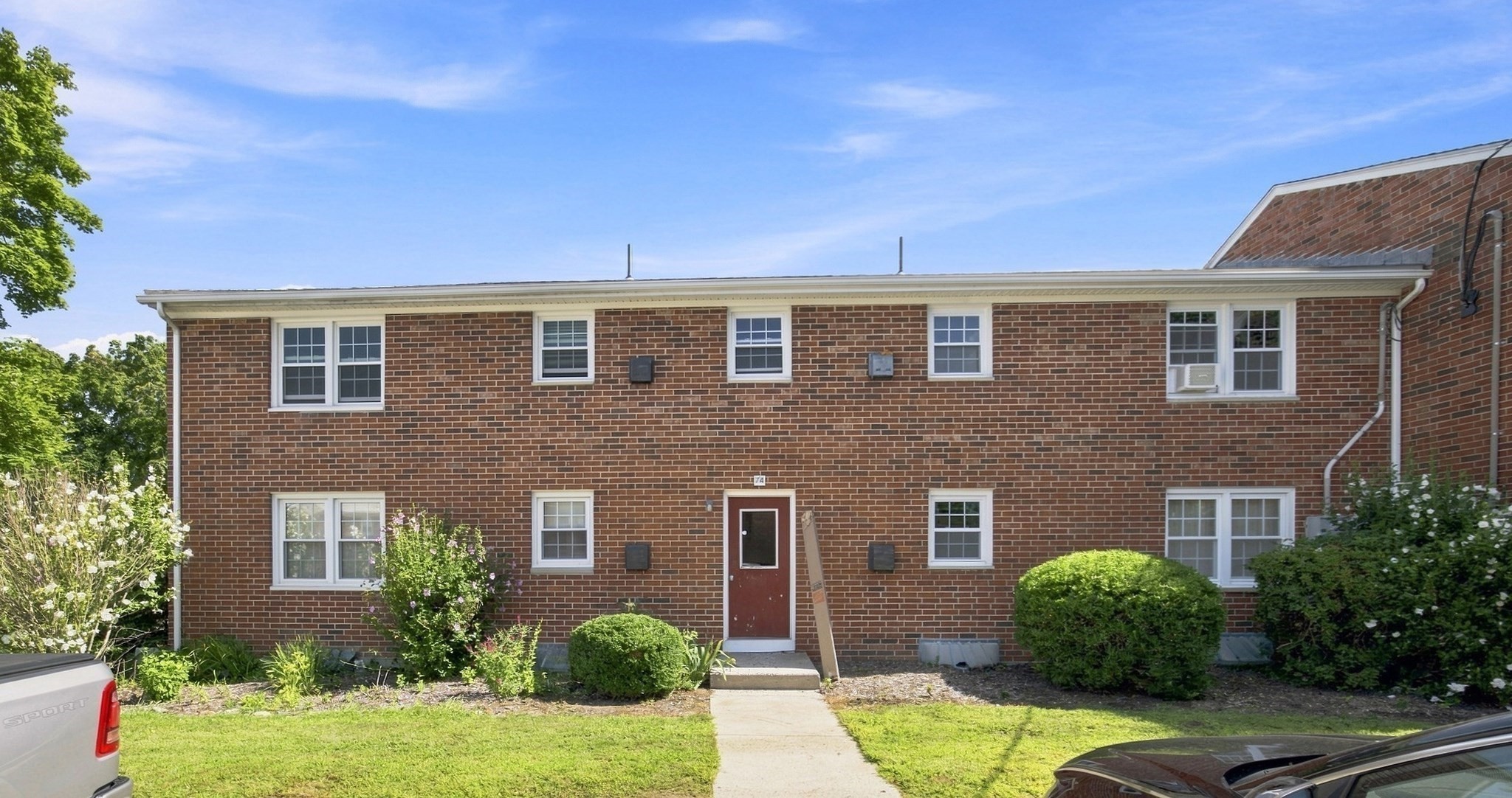74 Hadley Village # A Property Photo 2
