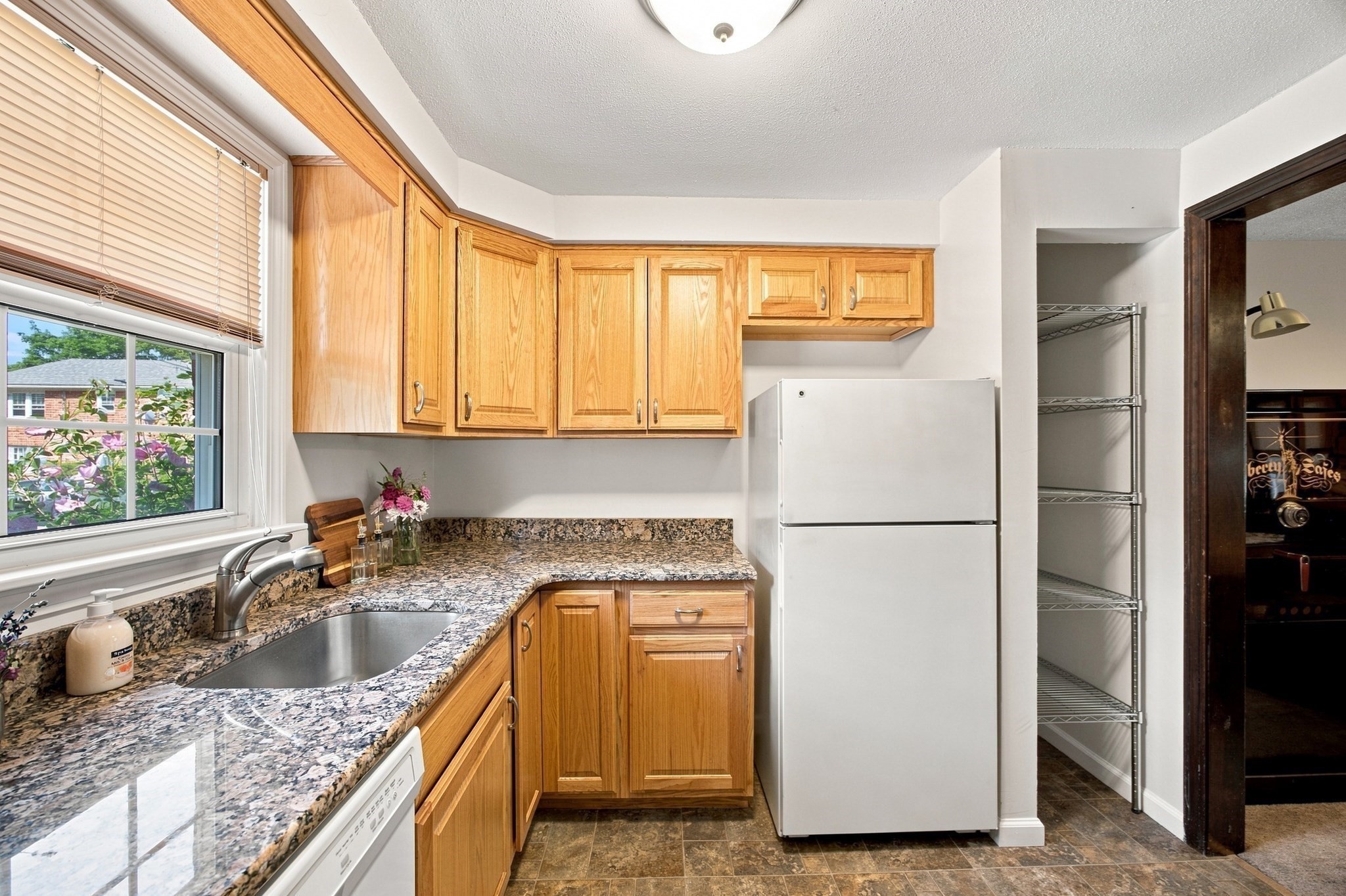 74 Hadley Village # A Property Photo 4