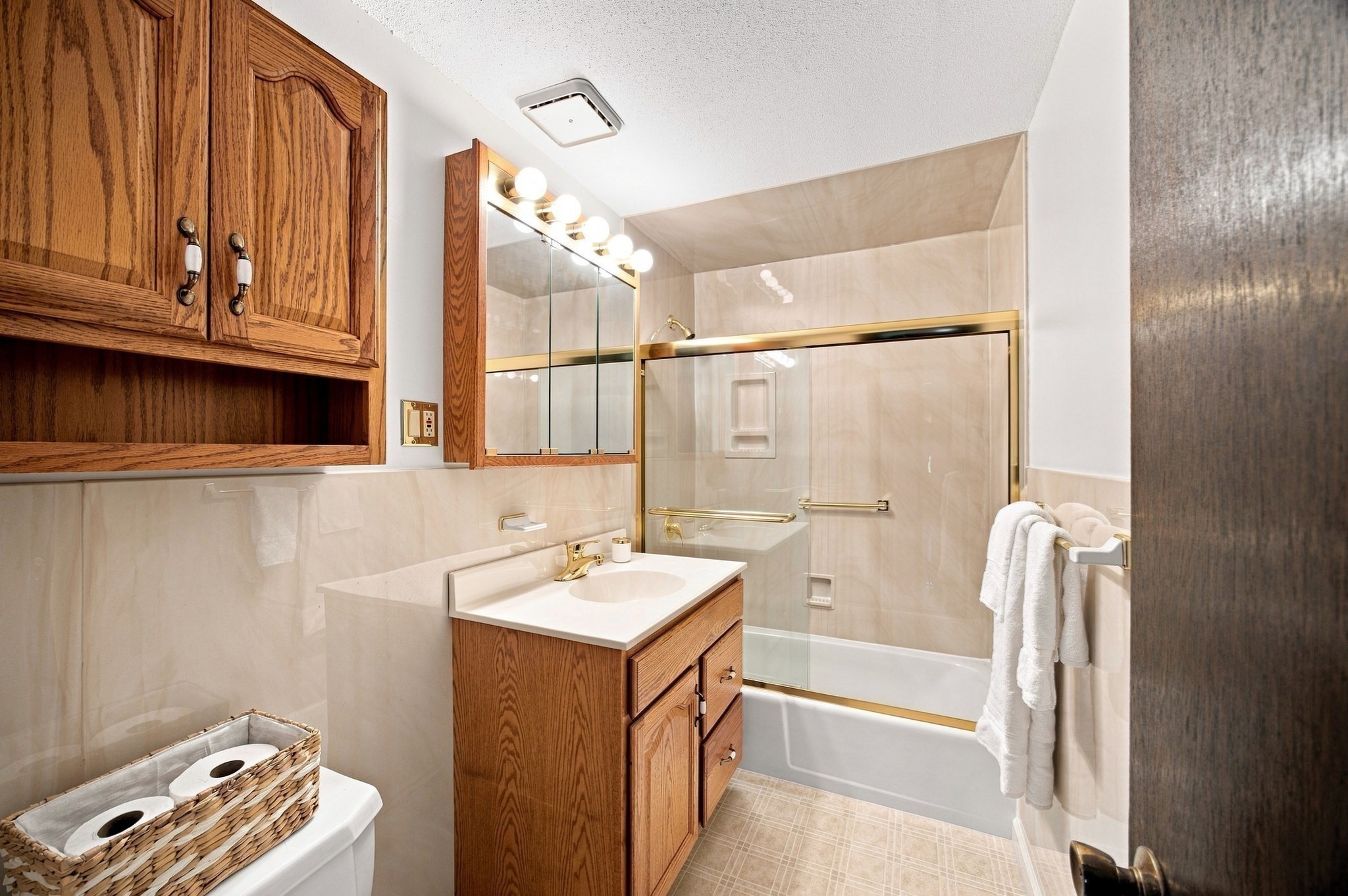 74 Hadley Village # A Property Photo 14
