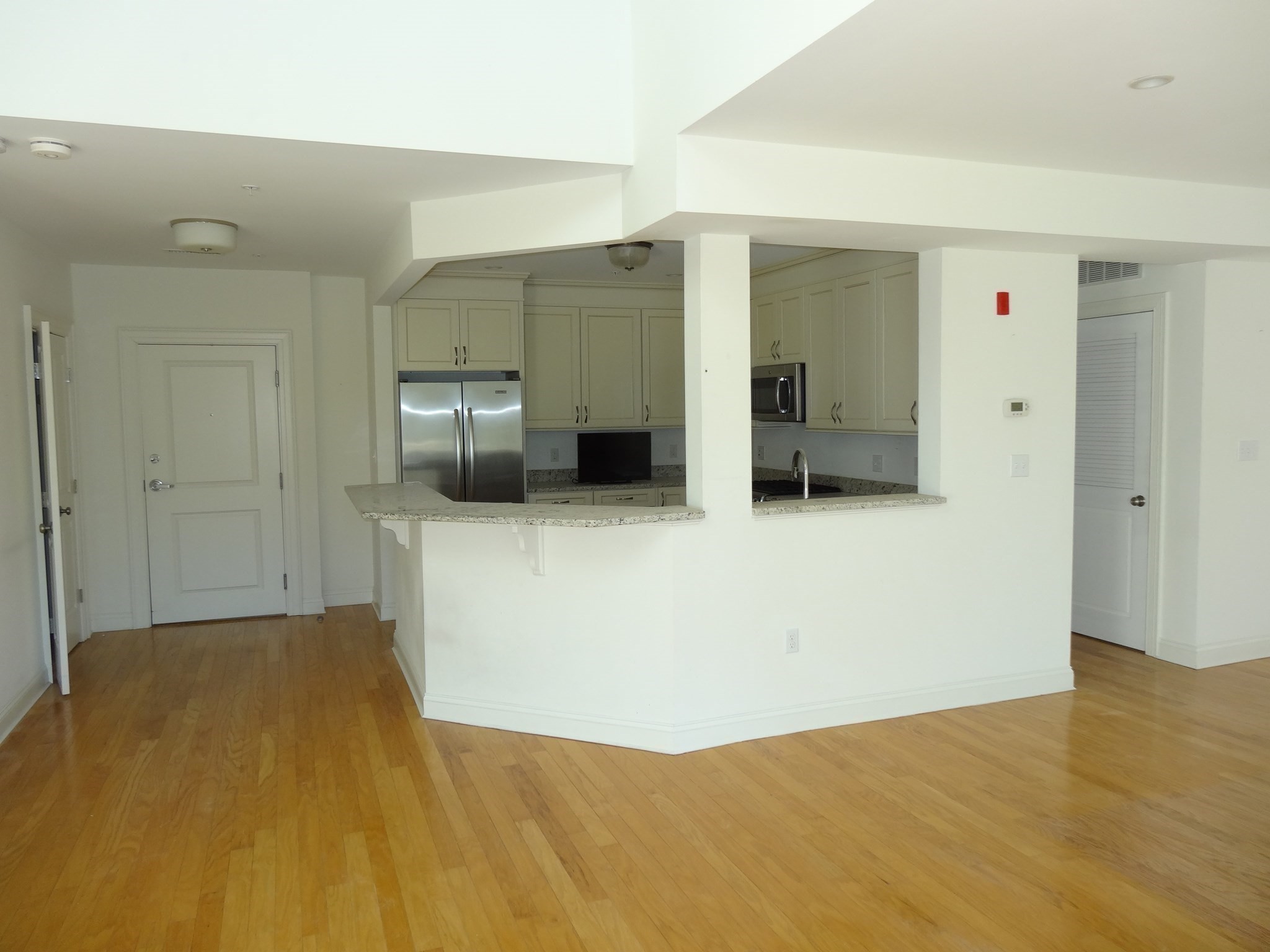 39 Taylor Drive # 3008 Property Photo 7