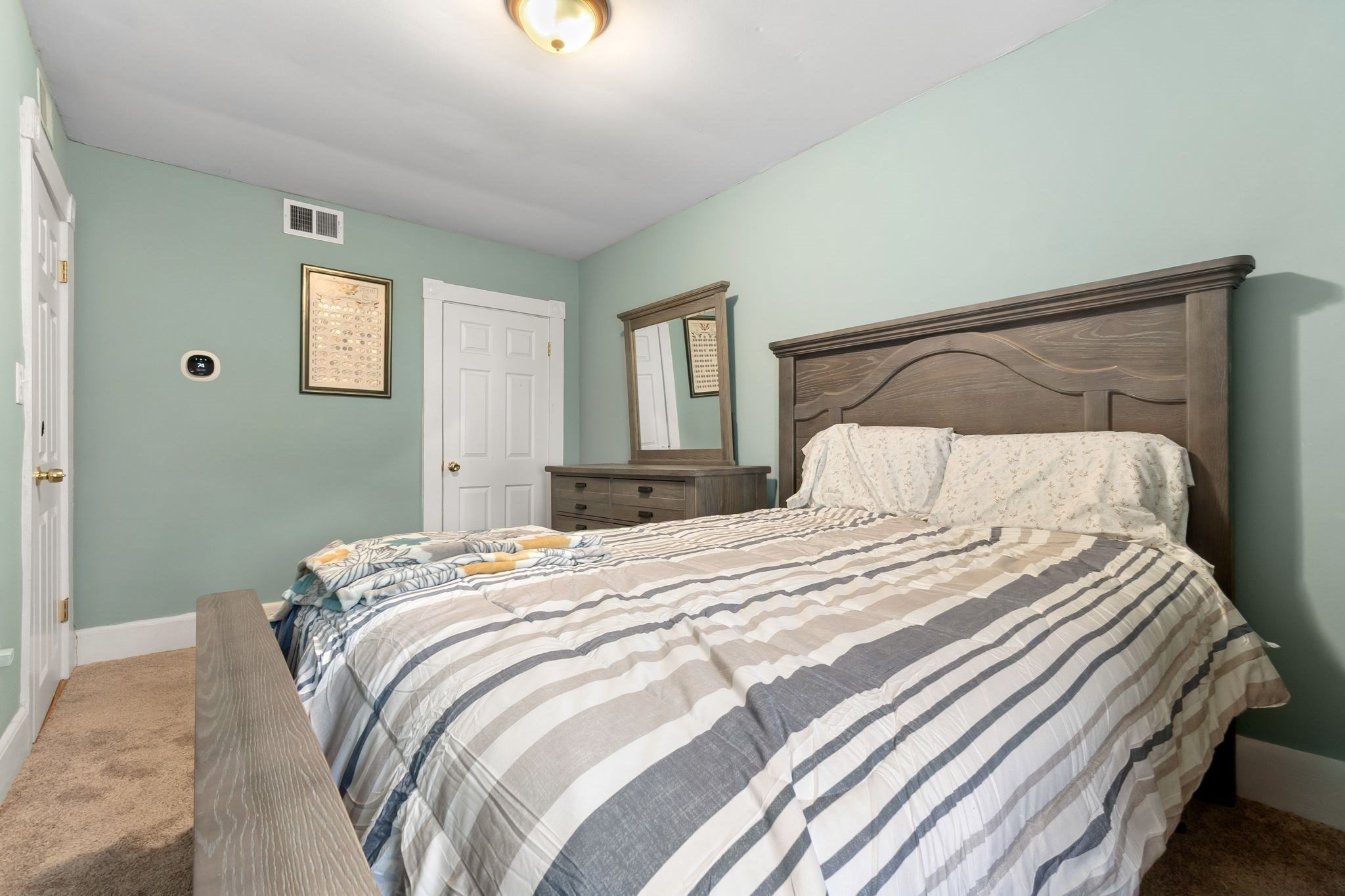 3 Soffron Ln # 1 Property Photo 12