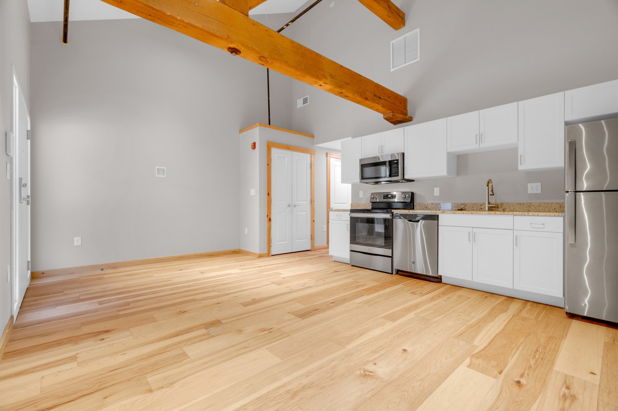 58 13th Street # 147 Property Photo 2