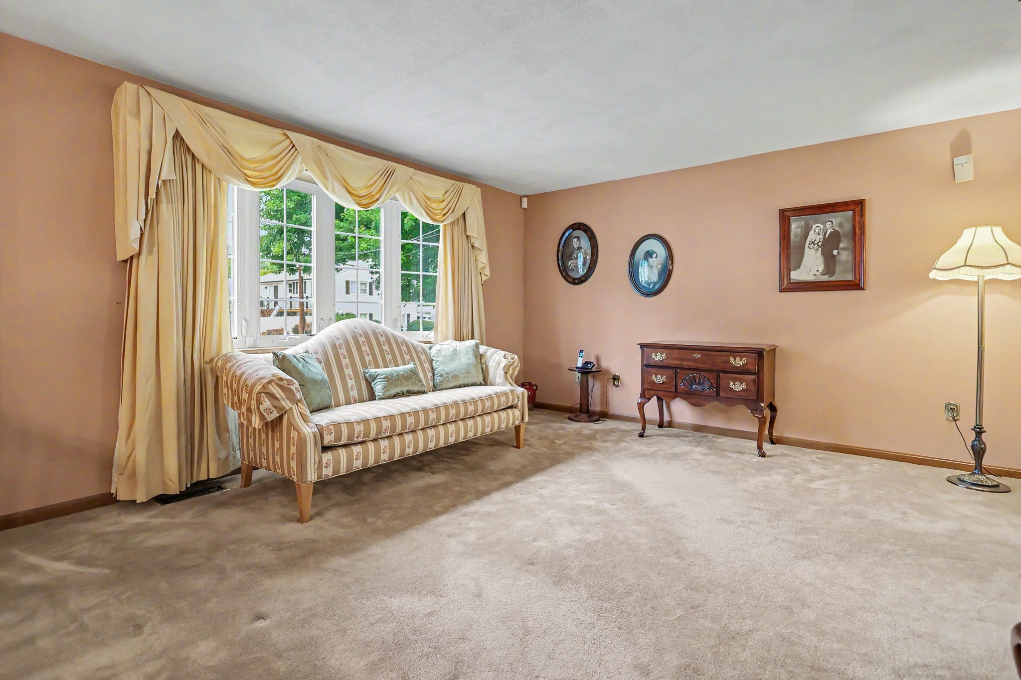 6 Partridge Rd Property Photo 5