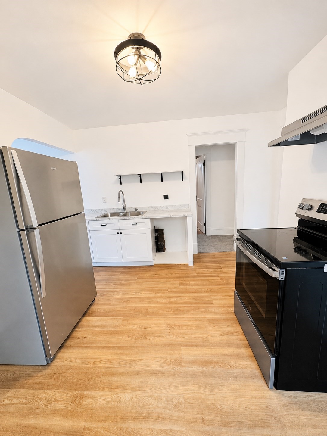 1085 Sumner Ave # 2 Property Photo 3